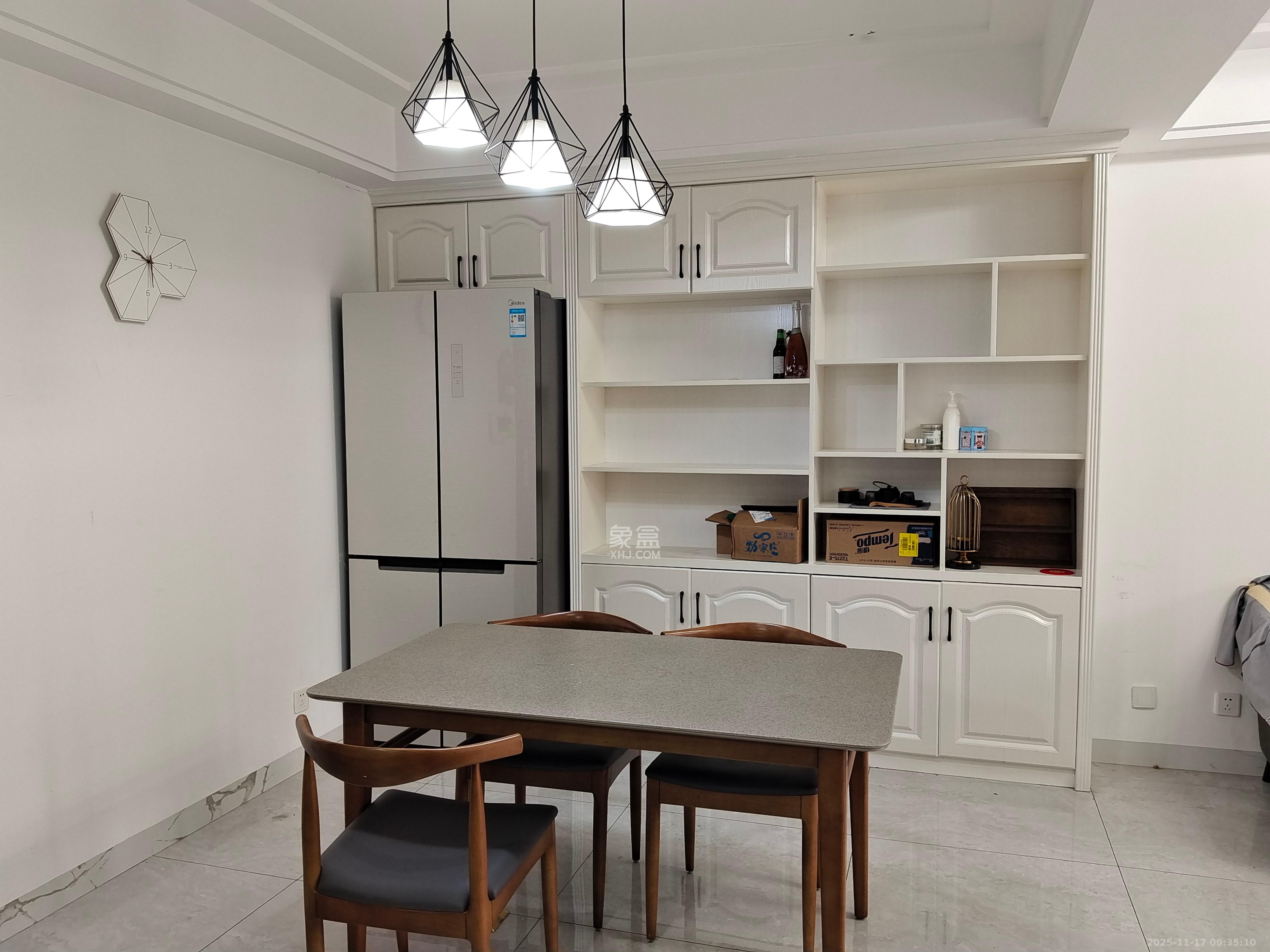 鑫远御文台一期 2室2厅1卫 2200.0元/月 鑫远御文台一期 2室2厅1卫 2200.0元/月室内图