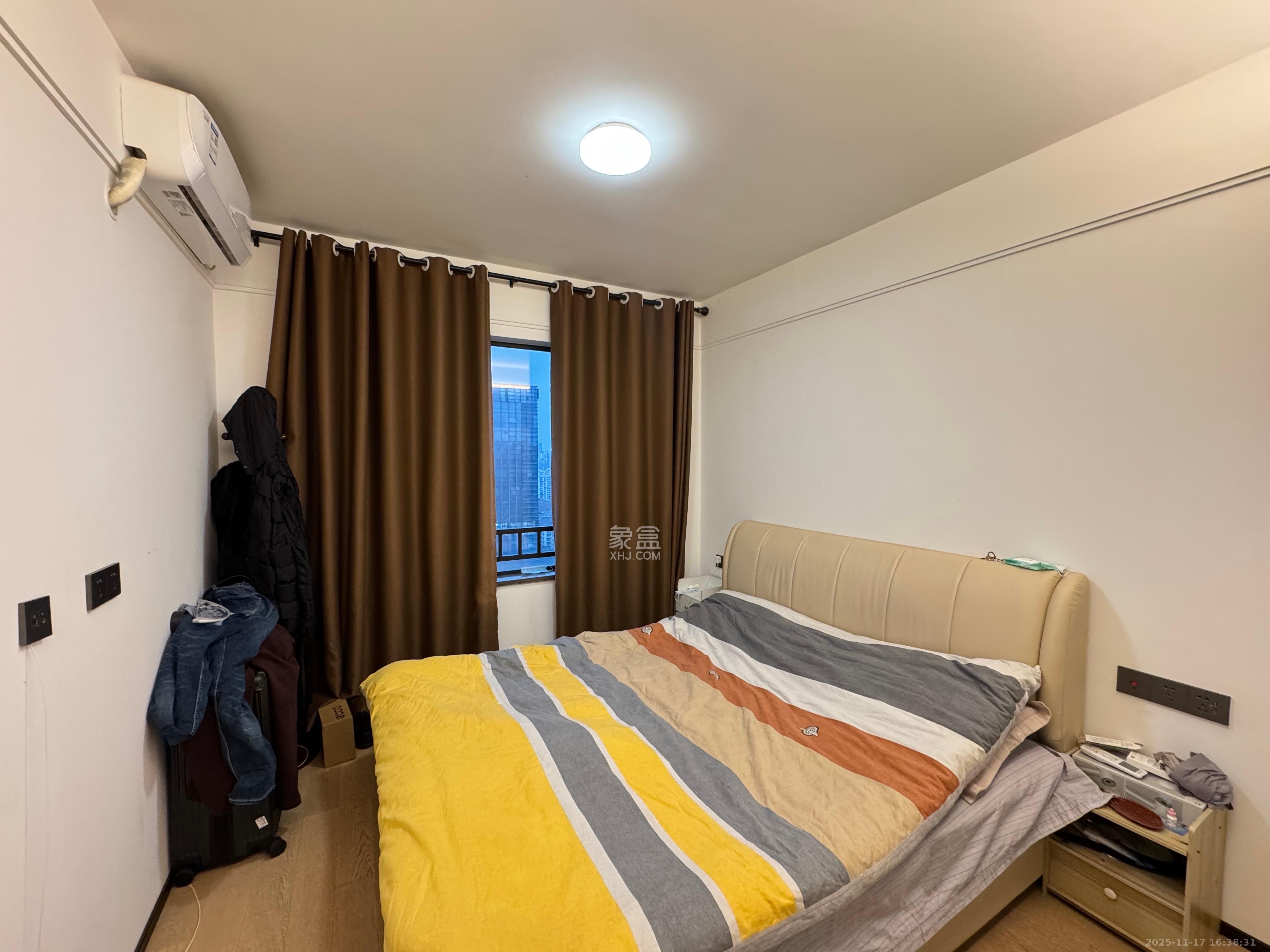 万科金域蓝湾 3室2厅1卫 3300.0元/月 万科金域蓝湾 3室2厅1卫 3300.0元/月室内图