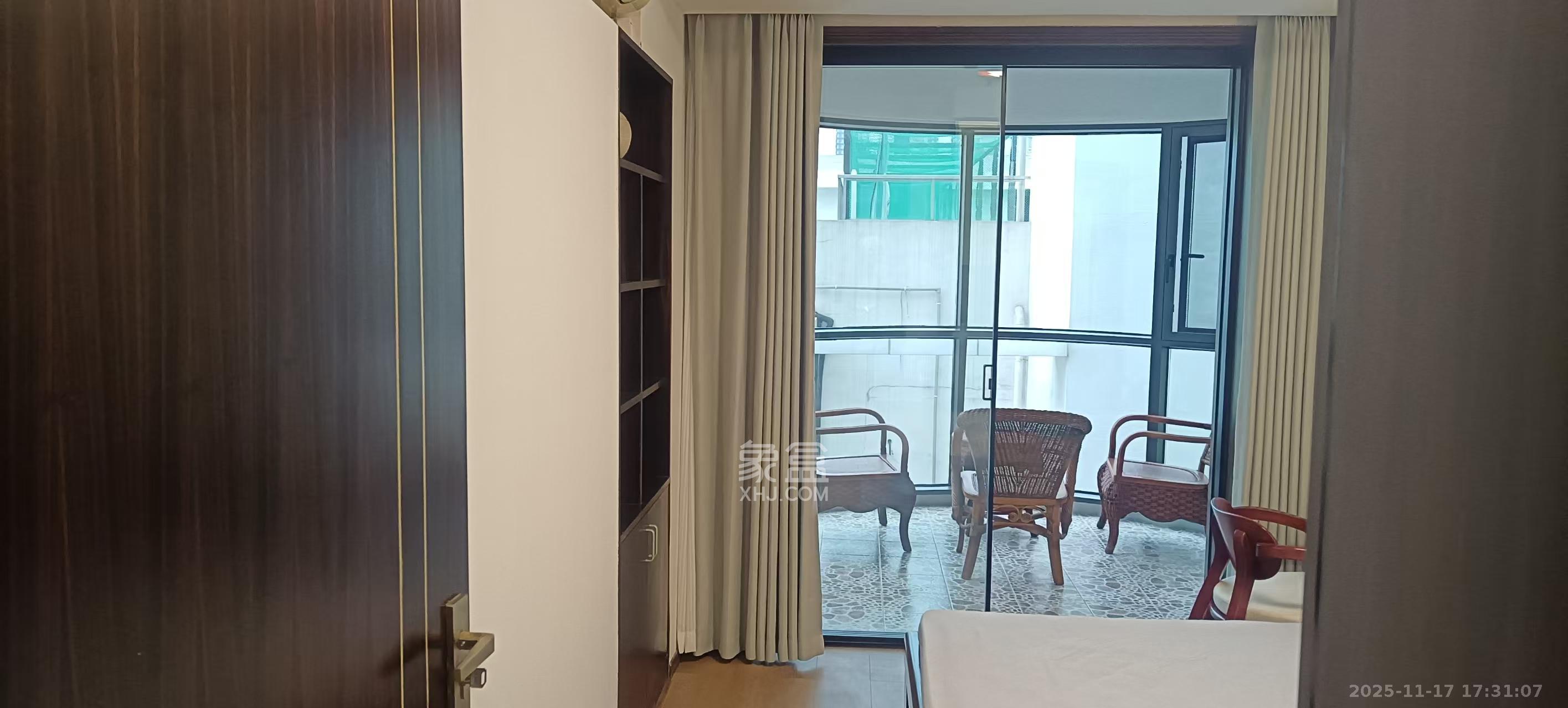 湘许嘉园  3室2厅2卫    3900.0元/月室内图