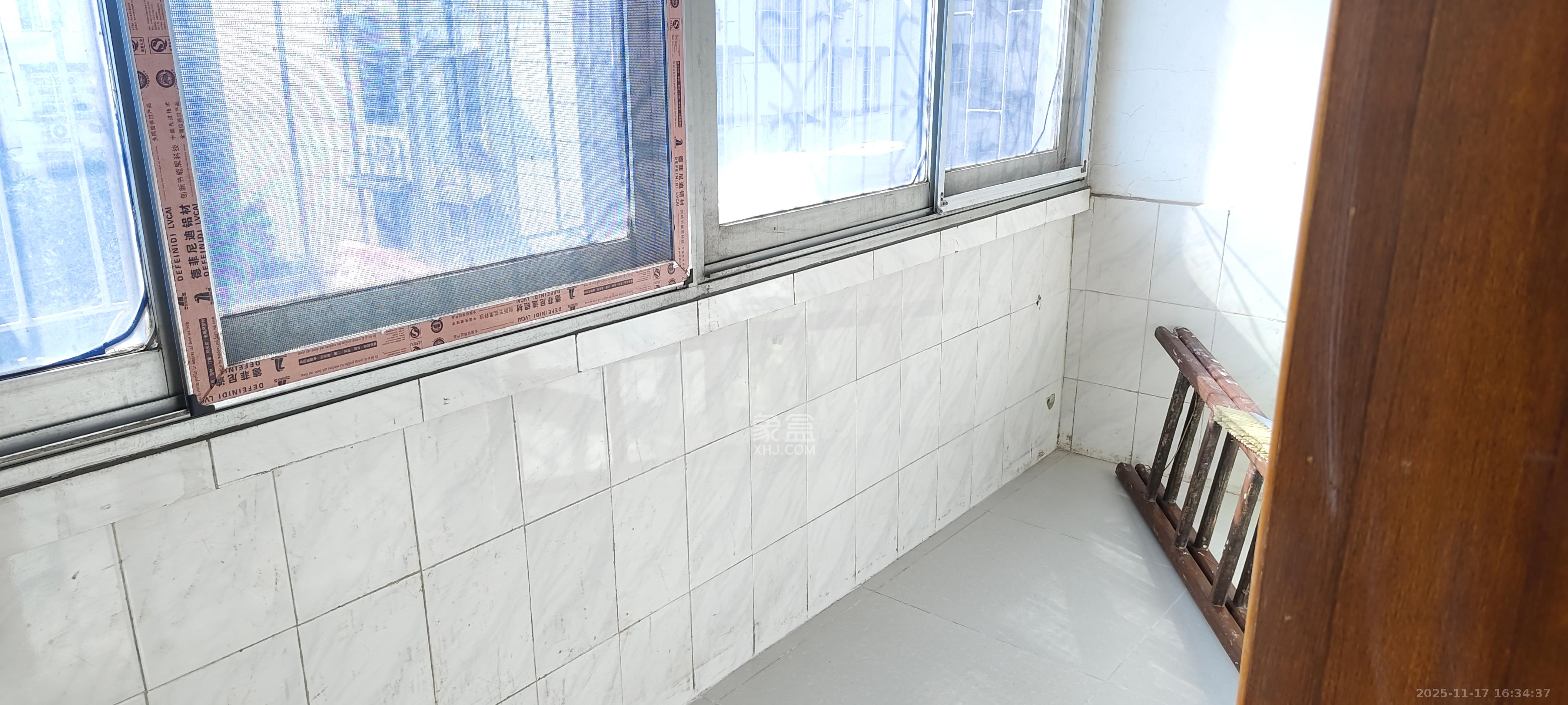 陈家湖小区  2室1厅1卫    1200.0元/月室内图