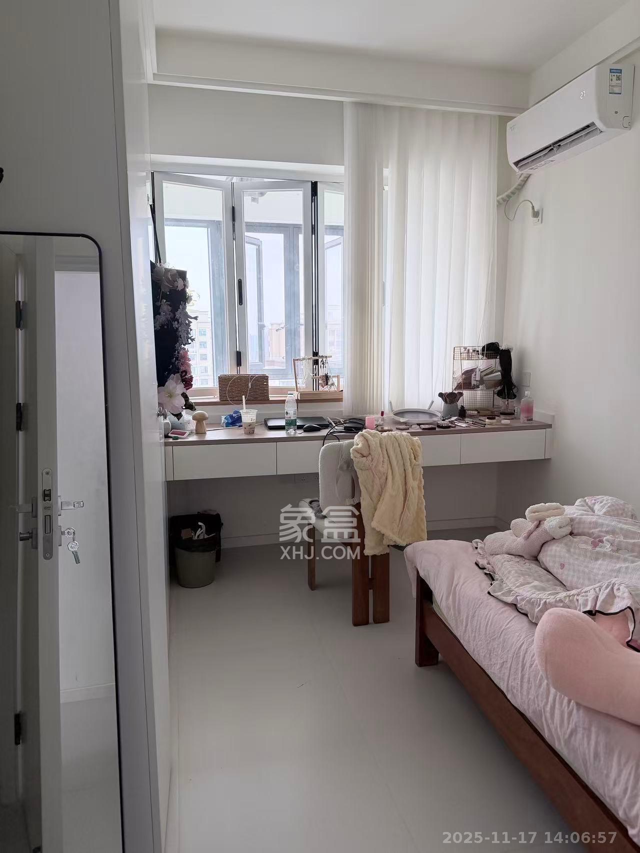 辉煌国际城三期 3室2厅1卫 3320.0元/月 辉煌国际城三期 3室2厅1卫 3320.0元/月室内图