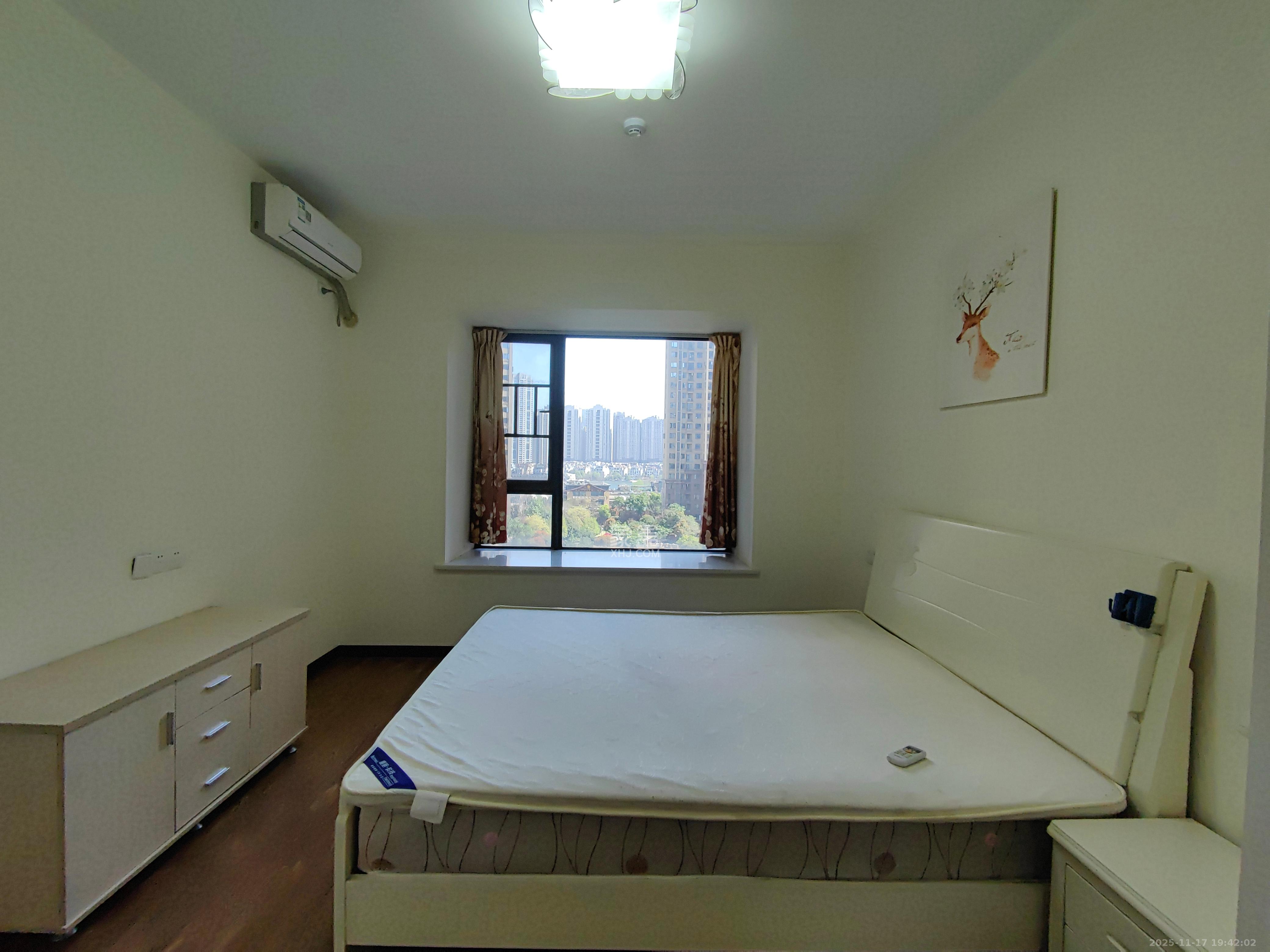 中建梅溪湖中心 4室1厅1卫 3400.0元/月 中建梅溪湖中心 4室1厅1卫 3400.0元/月室内图