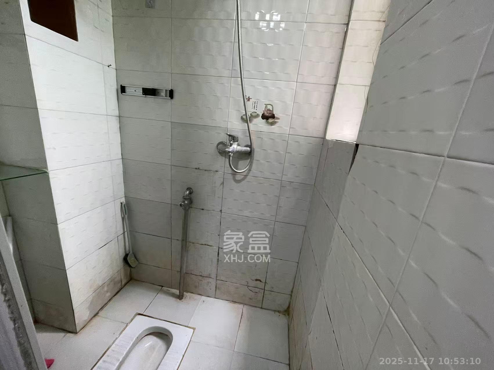 东方新世界 1室1厅1卫 1100.0元/月 东方新世界 1室1厅1卫 1100.0元/月室内图