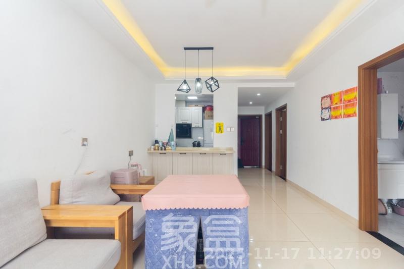 中交中央公园D4区  3室2厅2卫    2800.0元/月室内图