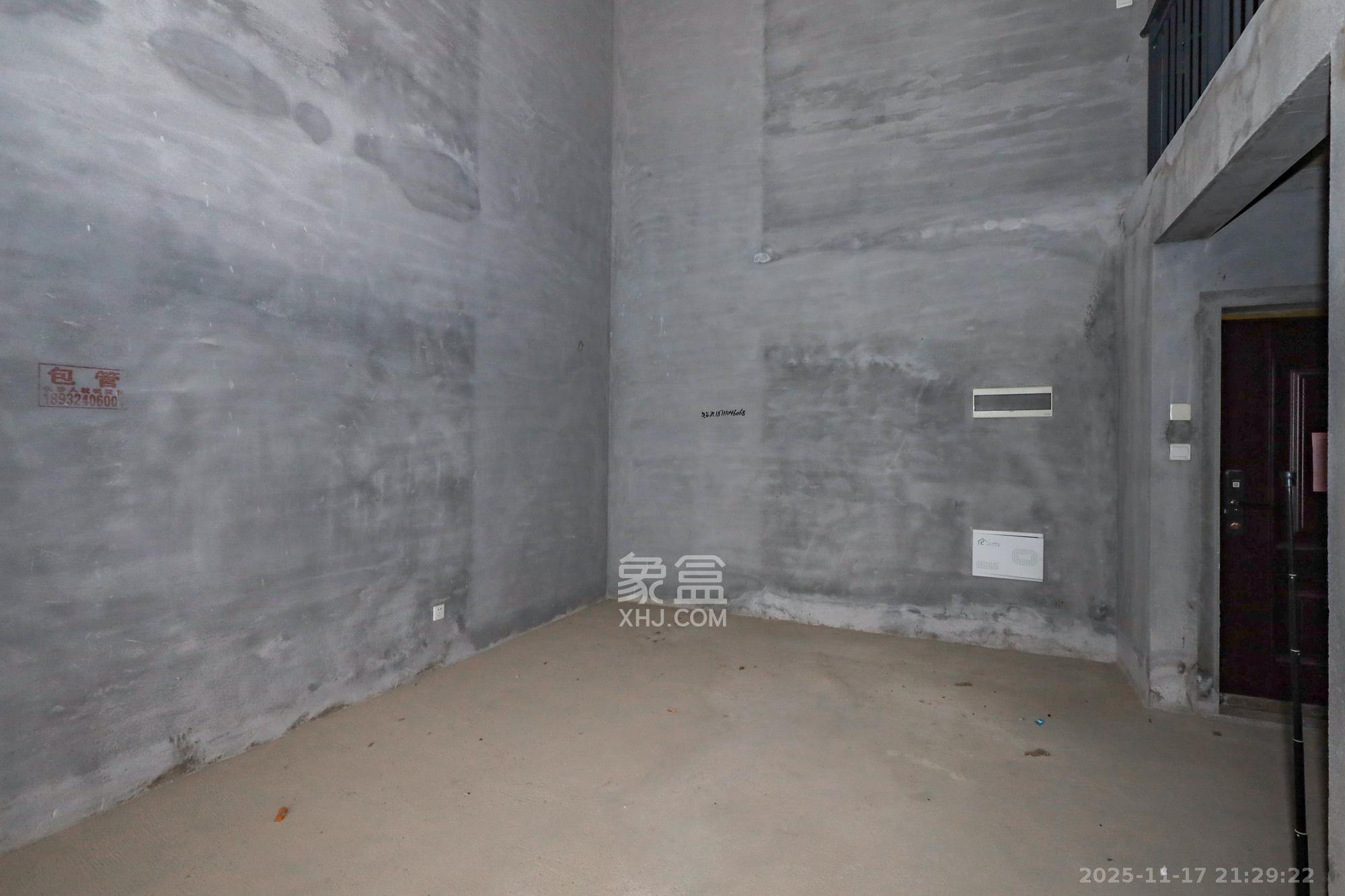 华杰天骄（滨江福源里）  3室2厅2卫    176.0万其他