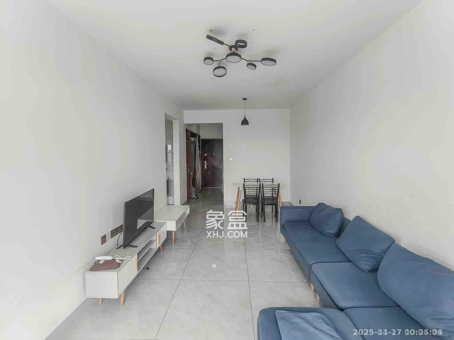 荣盛花语城 2室2厅1卫 1600.0元/月 荣盛花语城 2室2厅1卫 1600.0元/月室内图