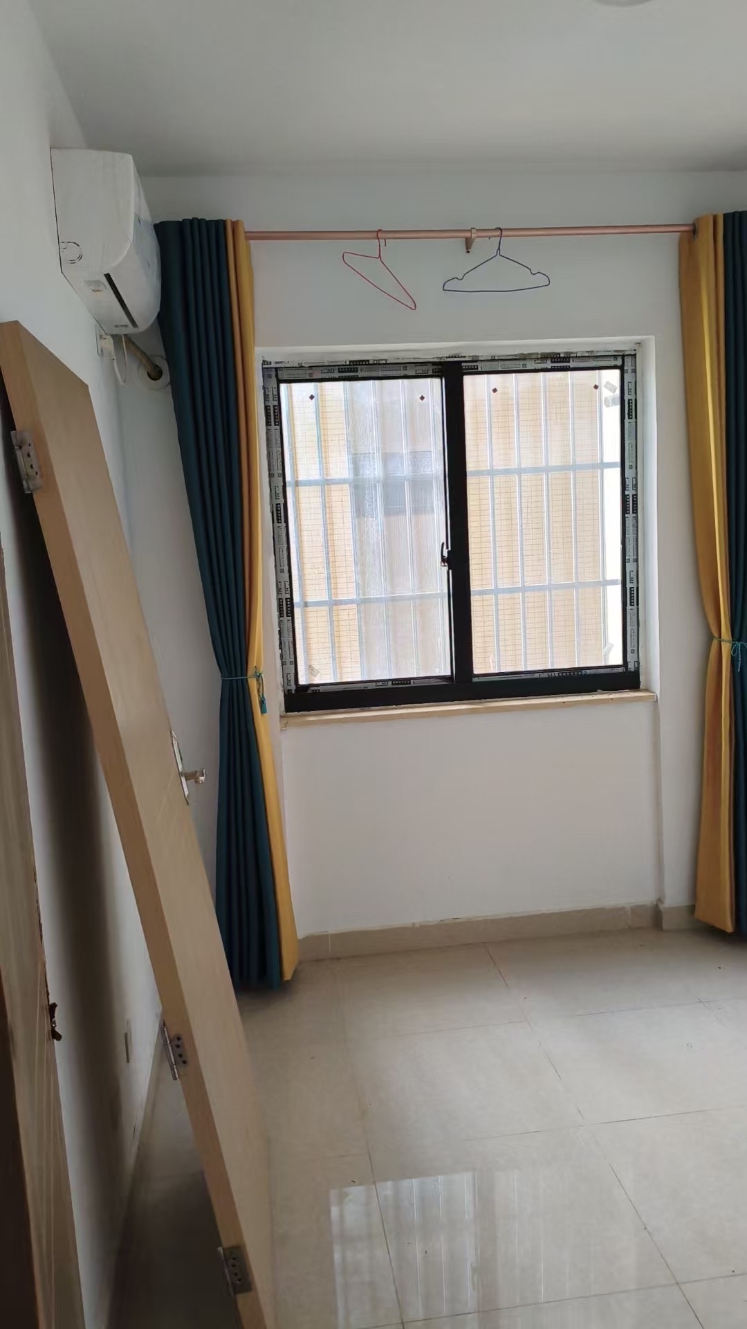 新海小区 5室0厅4卫 2000.0元/月 新海小区 5室0厅4卫 2000.0元/月室内图