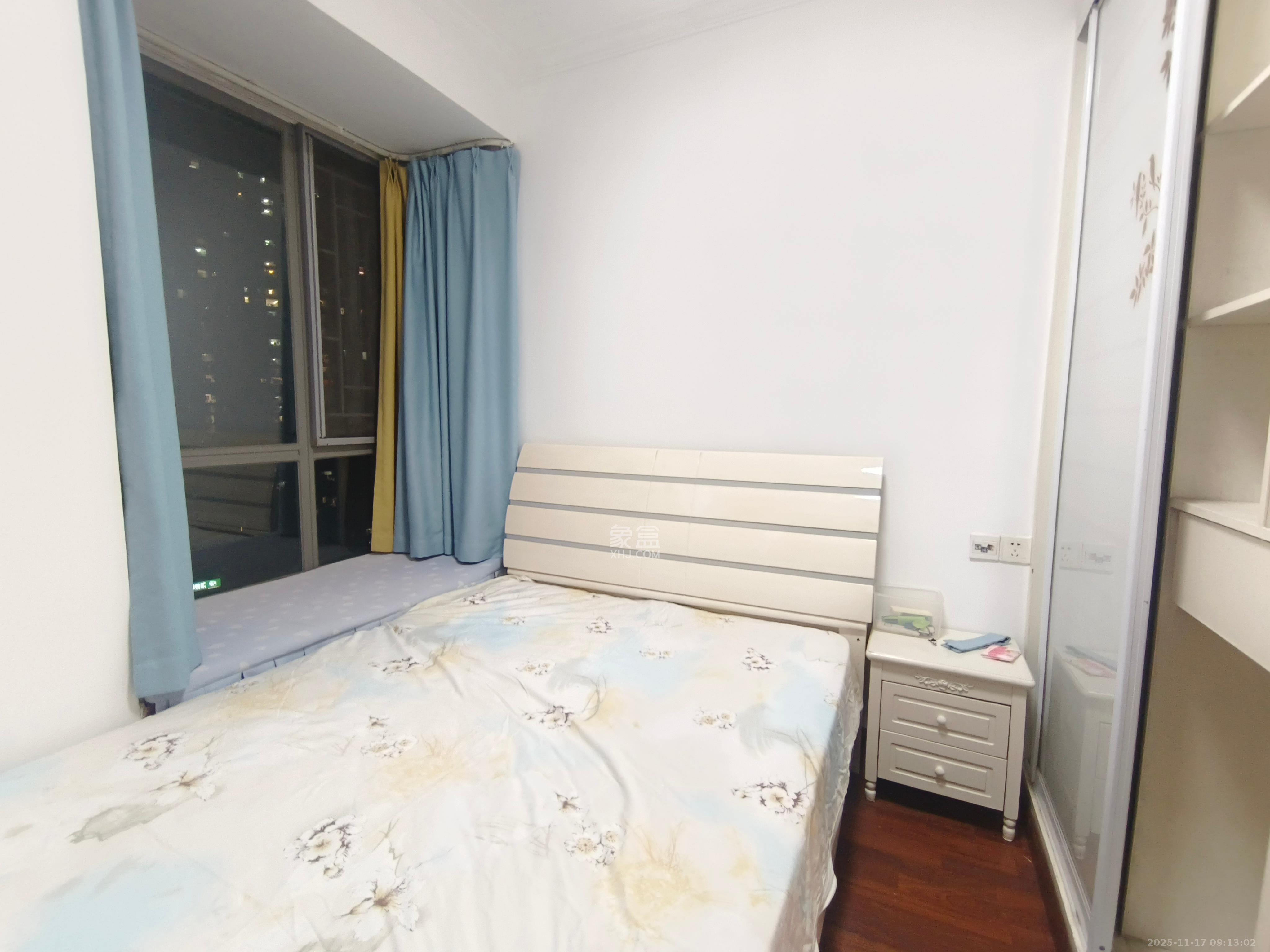 新城新世界一二三期  3室2厅1卫    2600.0元/月室内图