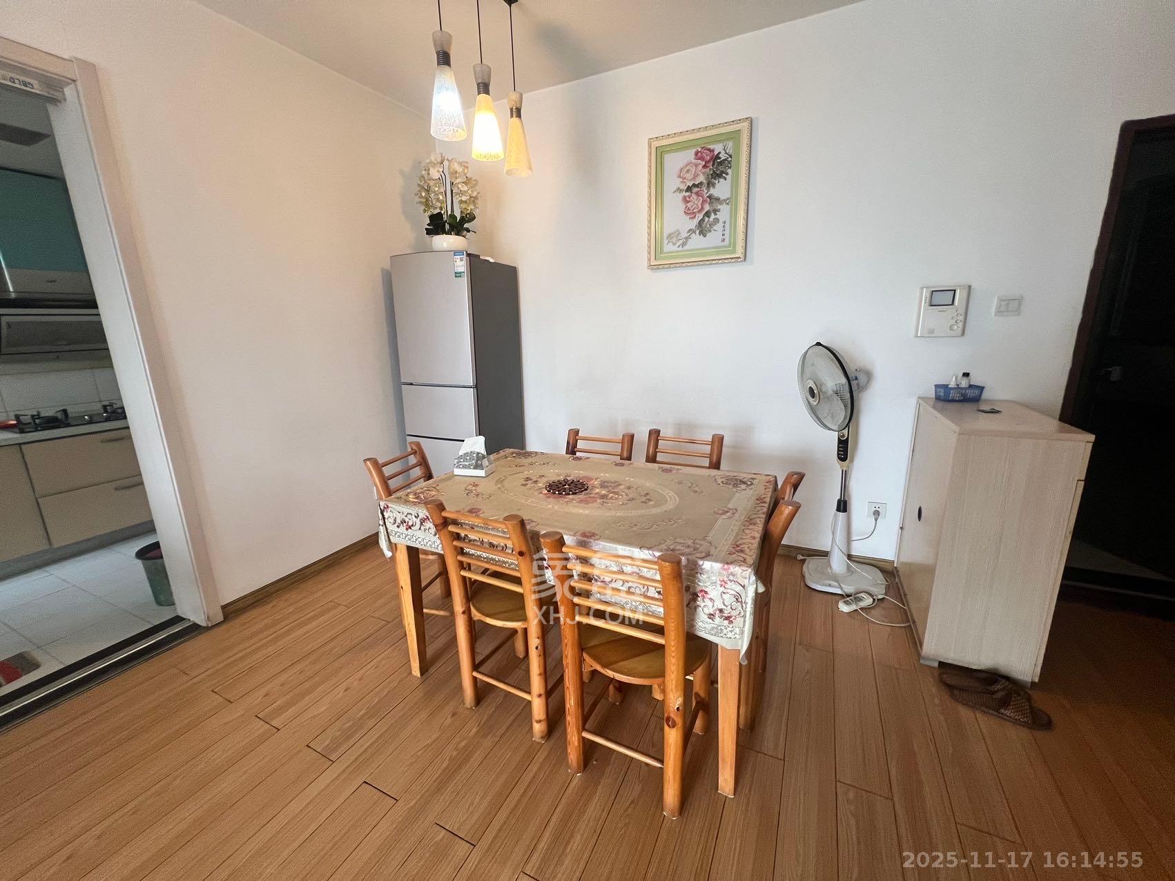 富兴嘉城（富兴汇中央）  2室2厅1卫    2100.0元/月室内图