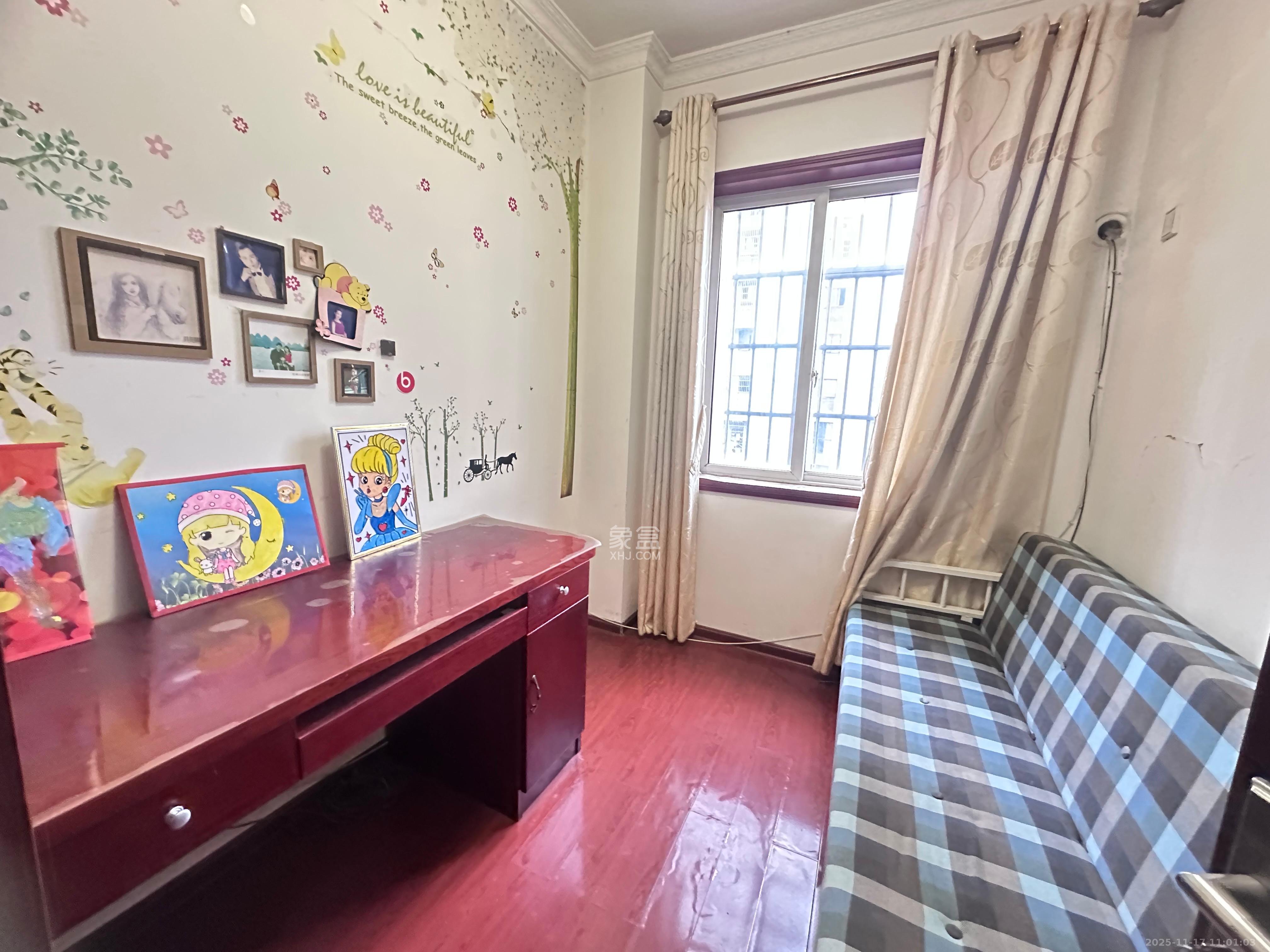 景上鑫苑  3室1厅1卫    1650.0元/月室内图