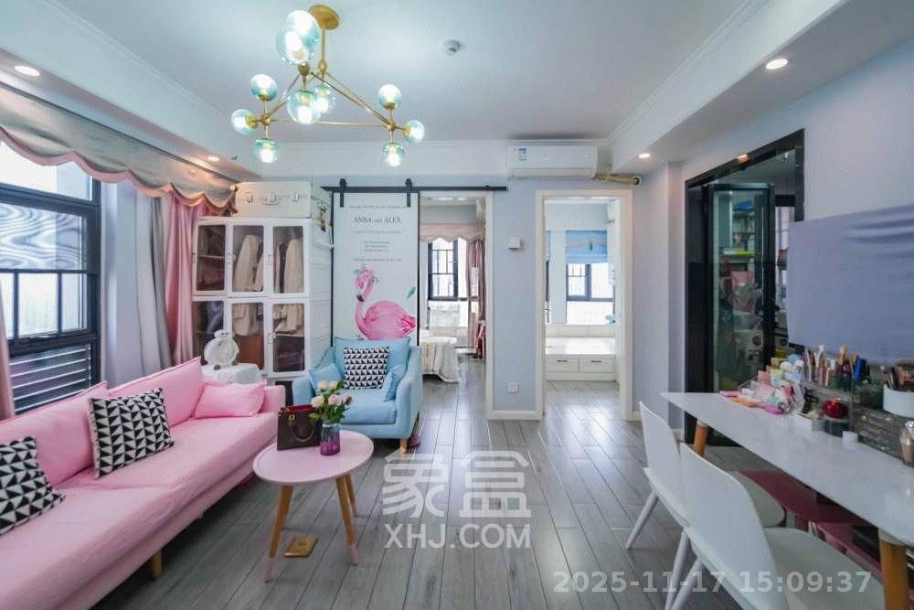 欧亚达国际广场  2室2厅1卫    2400.0元/月室内图