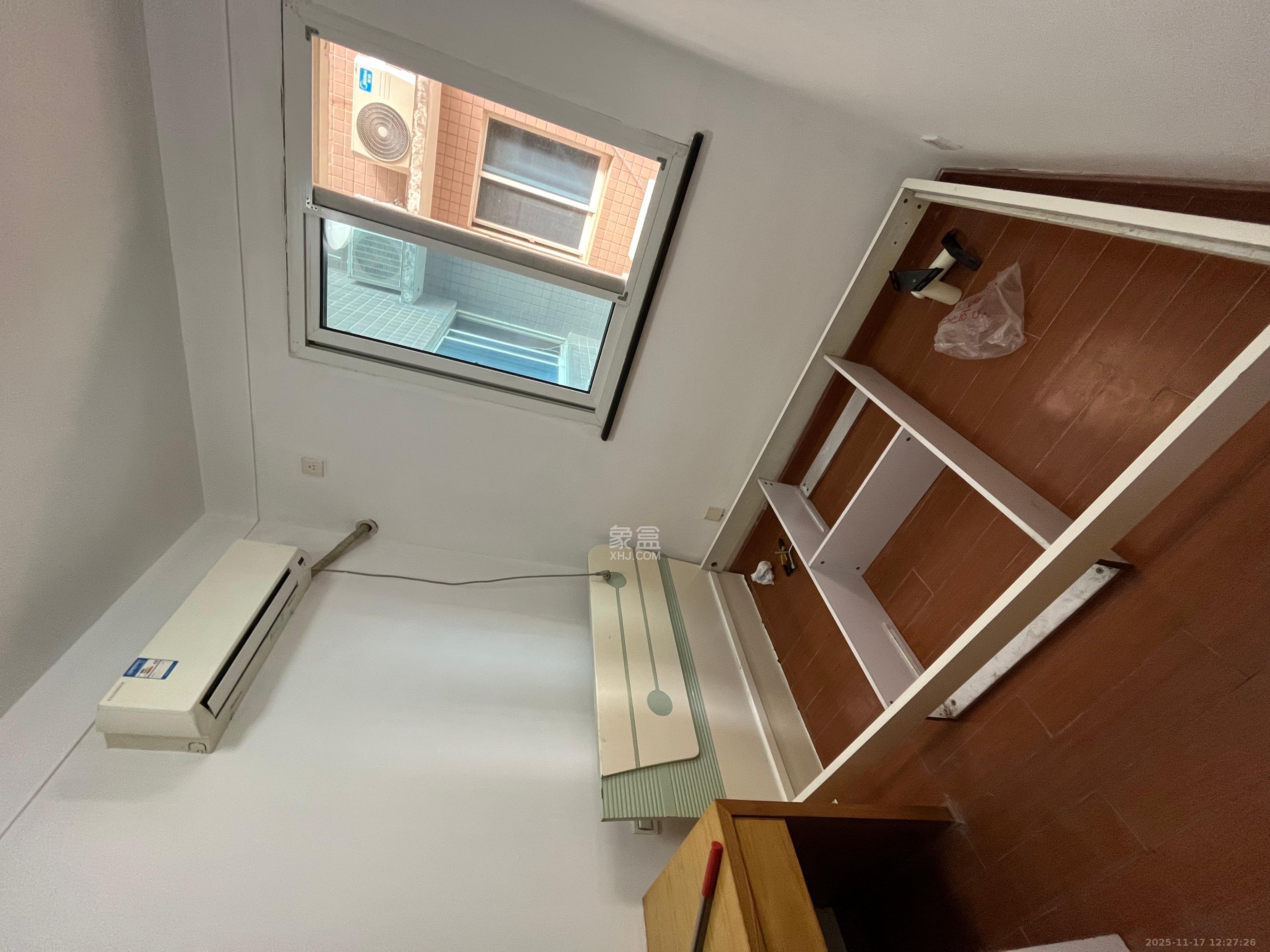 华海3C(天心电子世界) 3室1厅2卫 3200.0元/月 华海3C(天心电子世界) 3室1厅2卫 3200.0元/月室内图