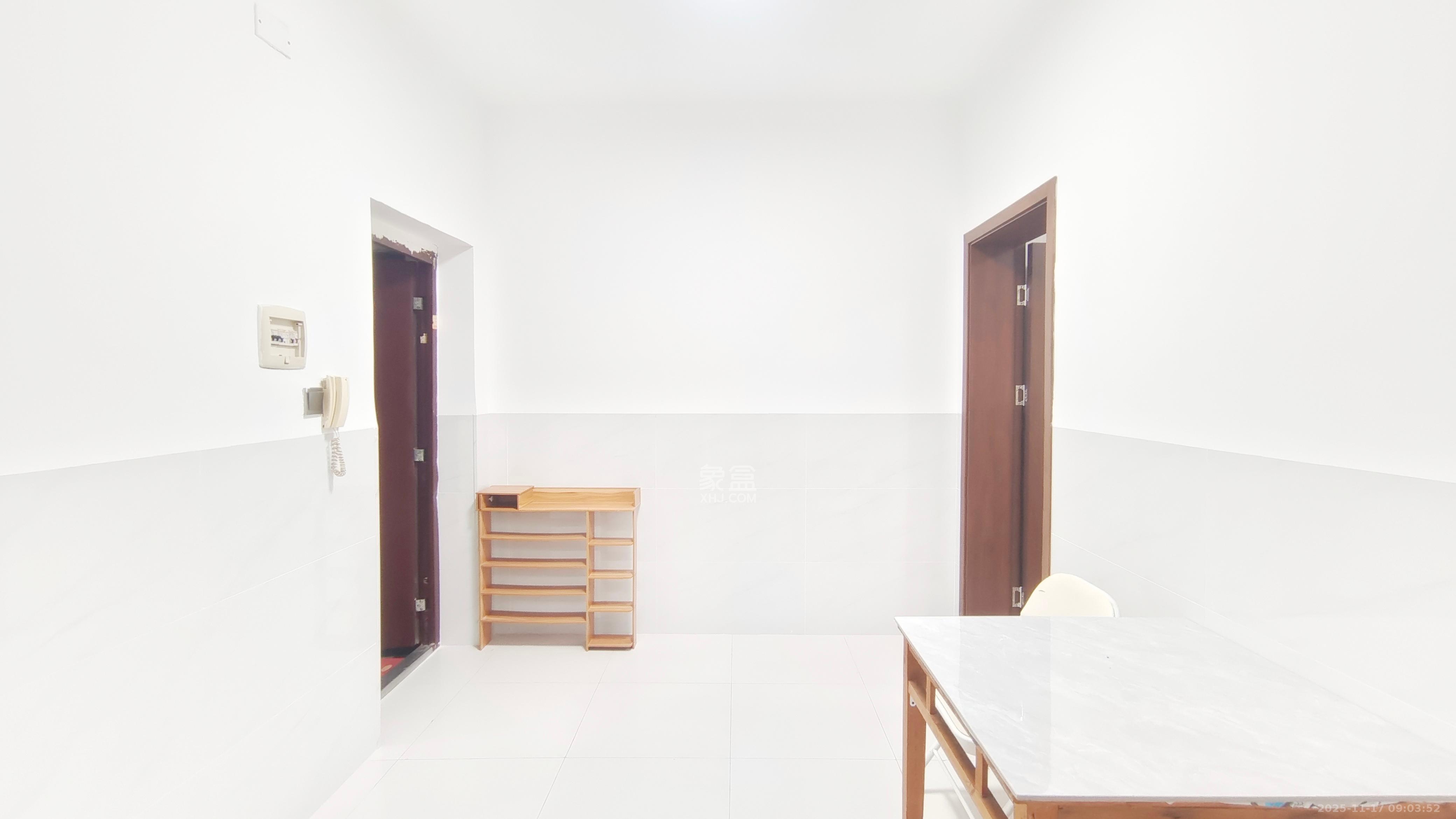 高岭小区  1室1厅1卫    1200.0元/月室内图