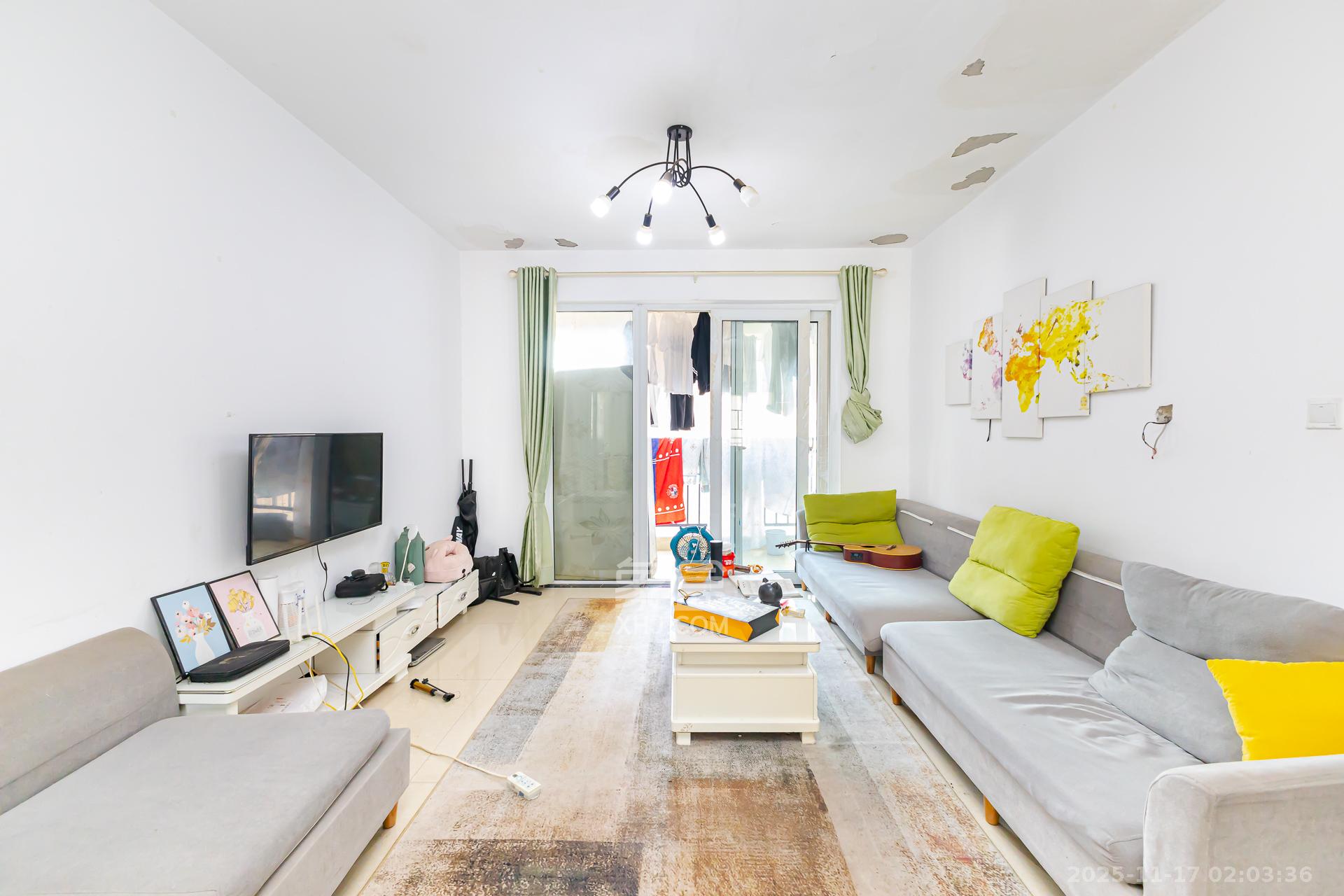 嘉宇银杉（嘉宇西苑）  3室2厅2卫    90.0万