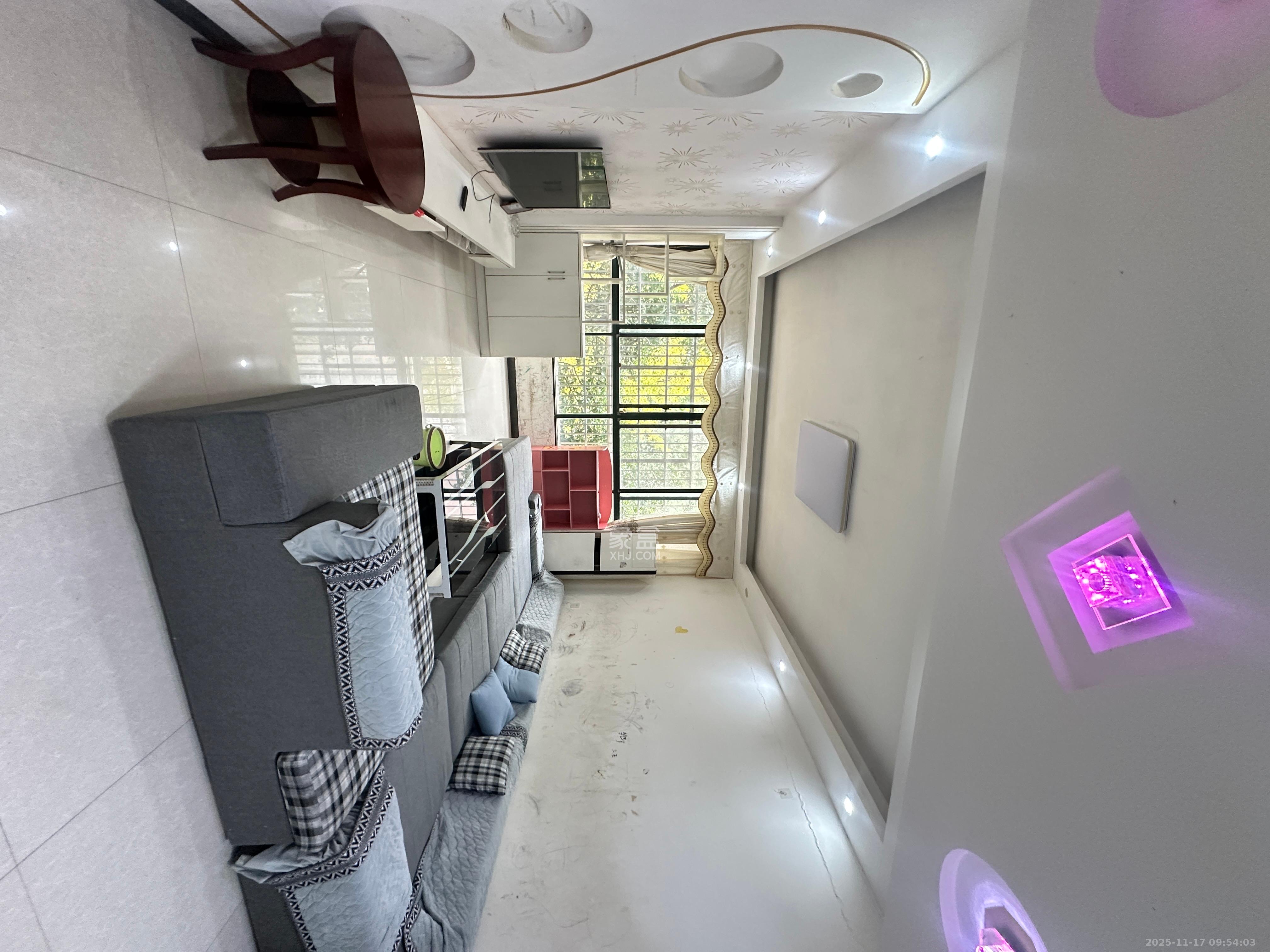 枫华府第 2室2厅1卫 1500.0元/月 枫华府第 2室2厅1卫 1500.0元/月室内图