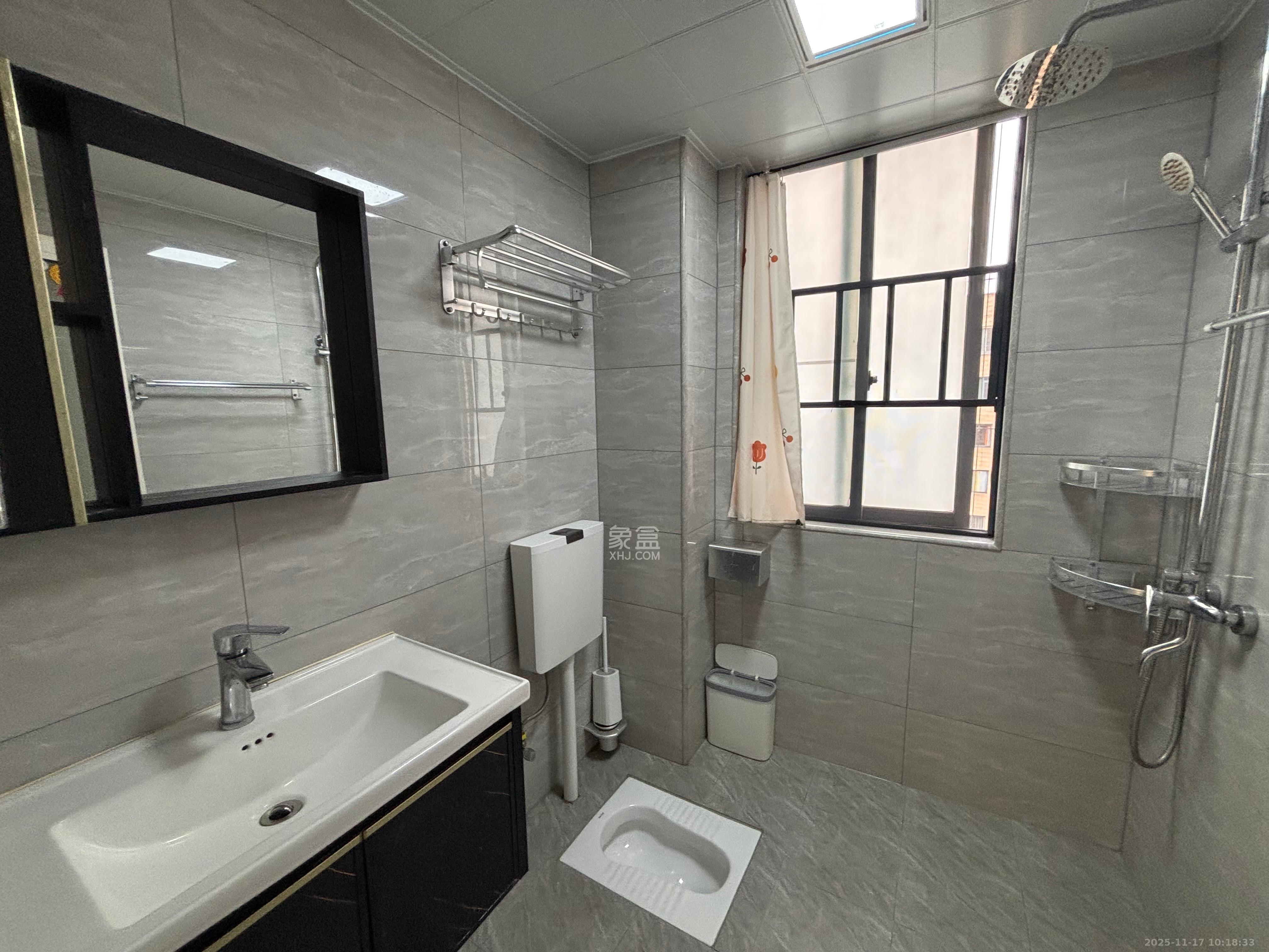 荣升家园（湘江熙岸）  2室0厅0卫    2500.0元/月