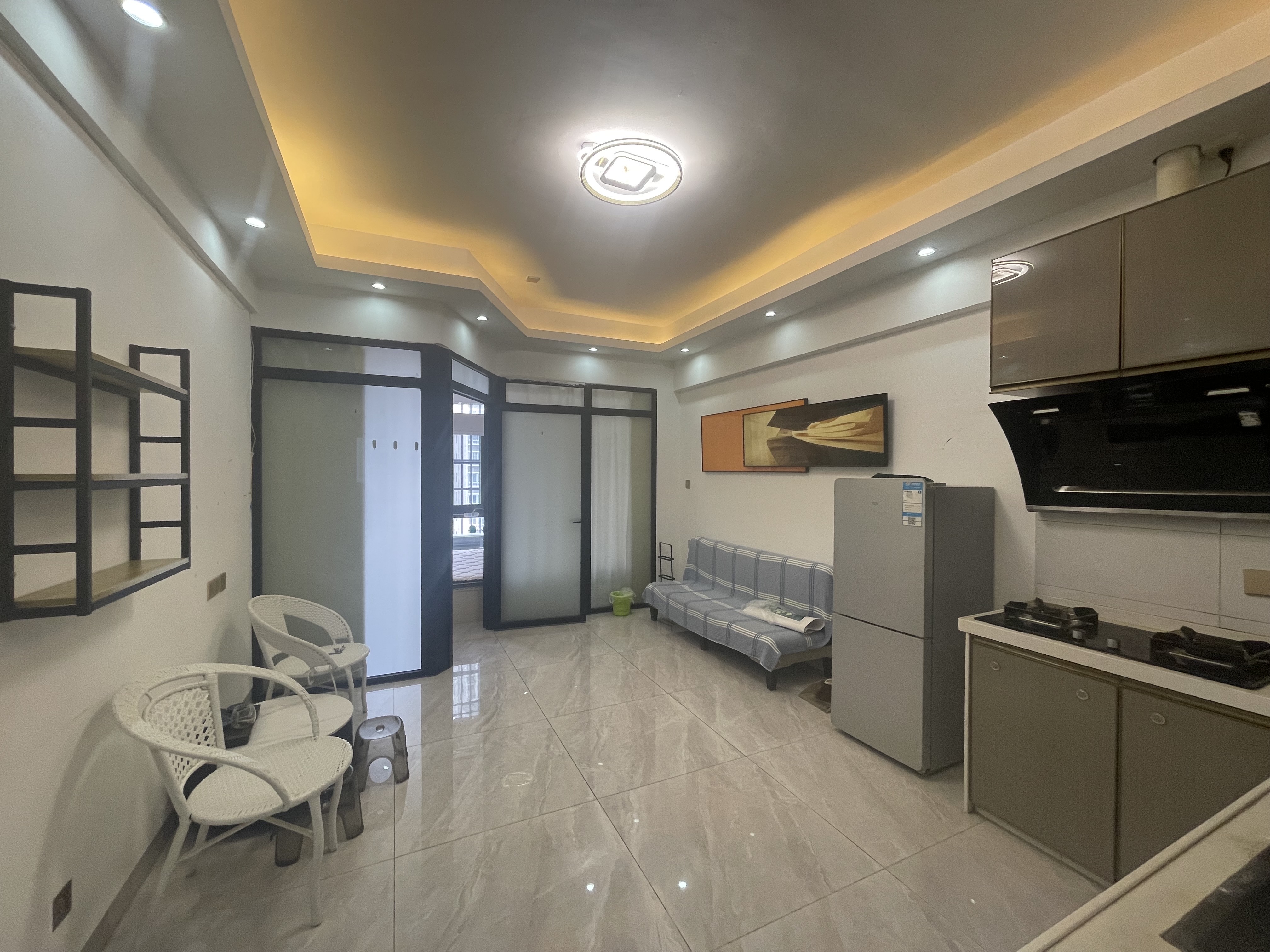 宝驹花园  1室1厅1卫    1800.0元/月室内图