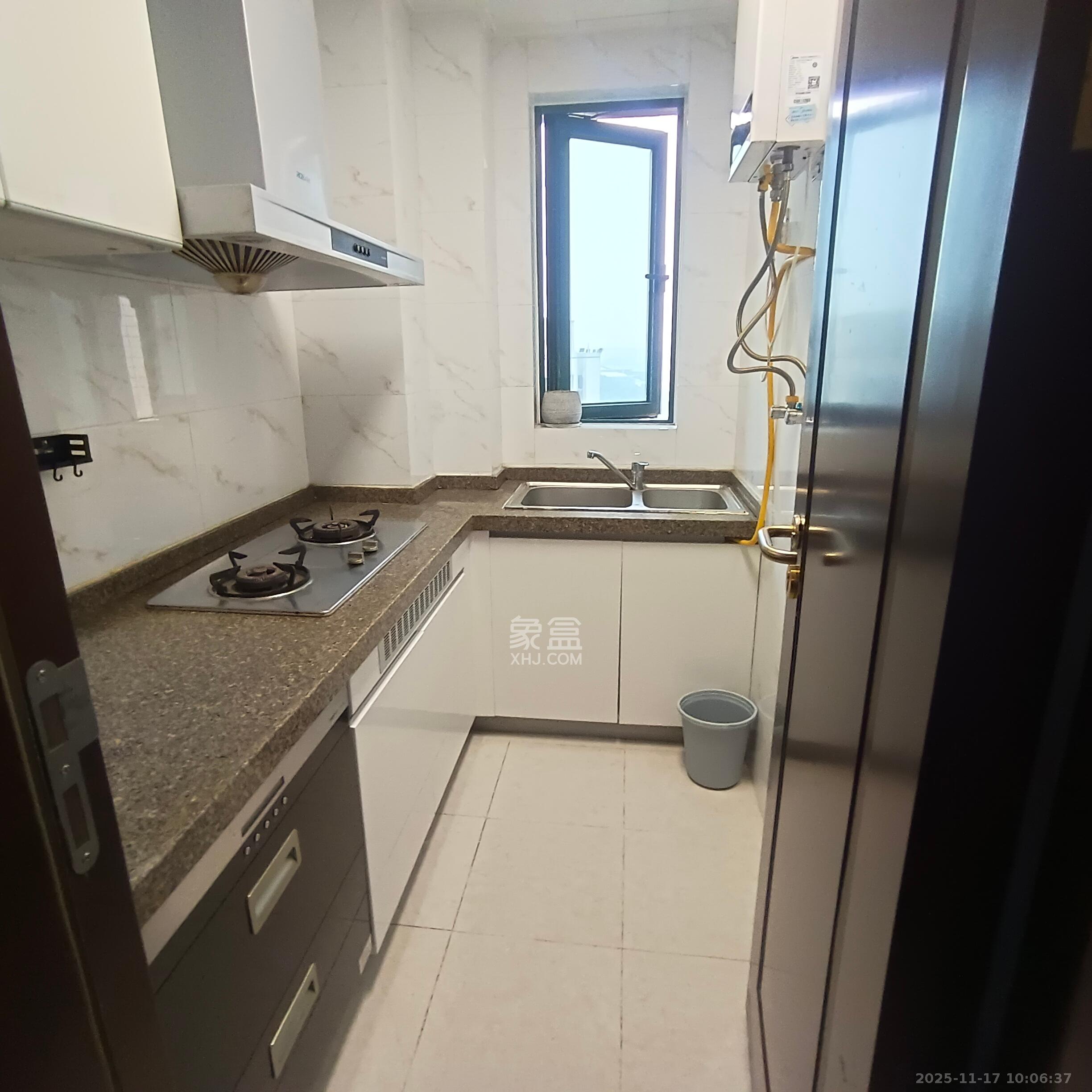 恒大雅苑 1室1厅1卫 1700.0元/月 恒大雅苑 1室1厅1卫 1700.0元/月室内图