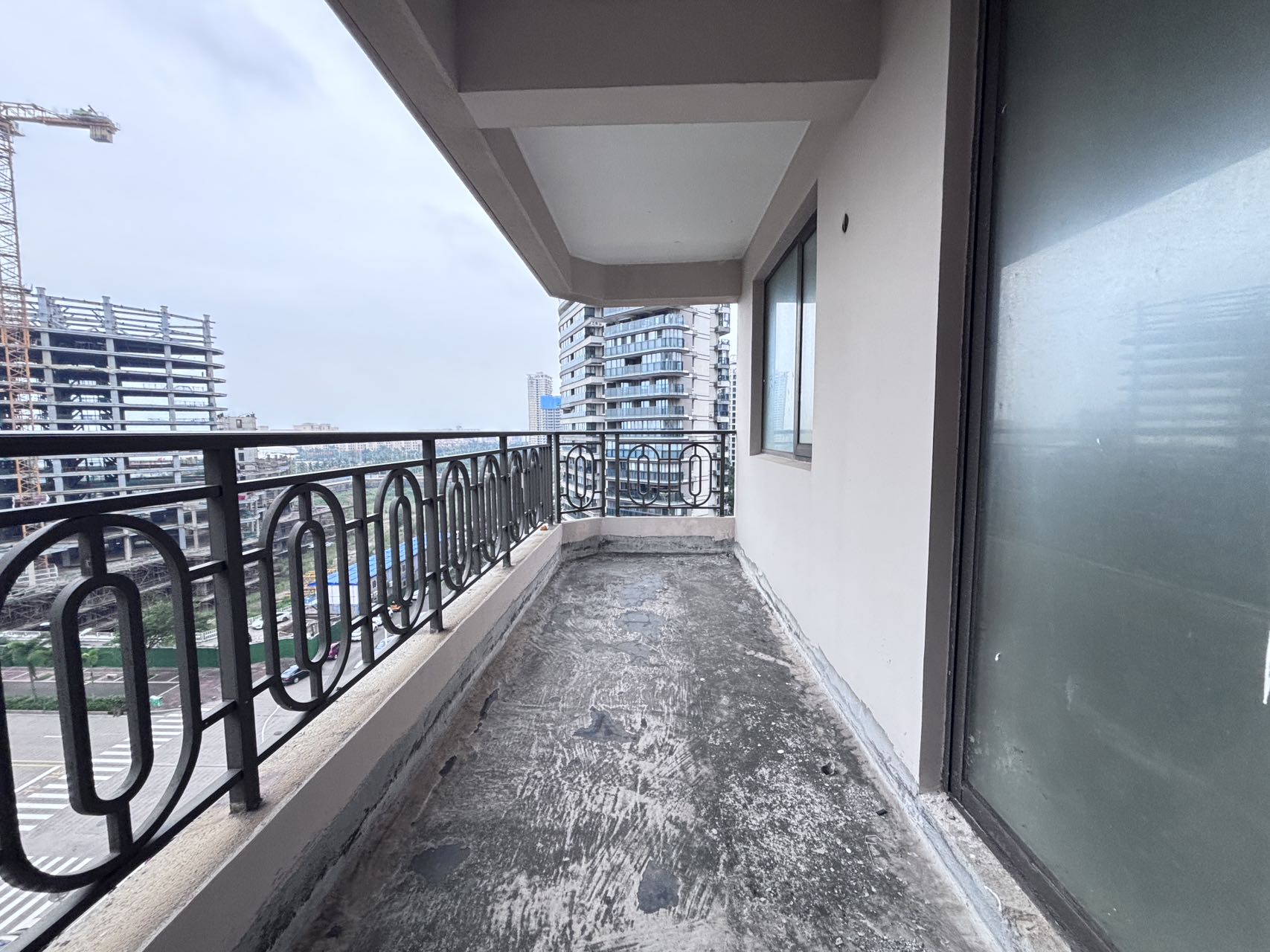 绿地海长流四期(绿地福邸) 3室2厅2卫 160.0万 绿地海长流四期(绿地福邸) 3室2厅2卫 160.0万室内图