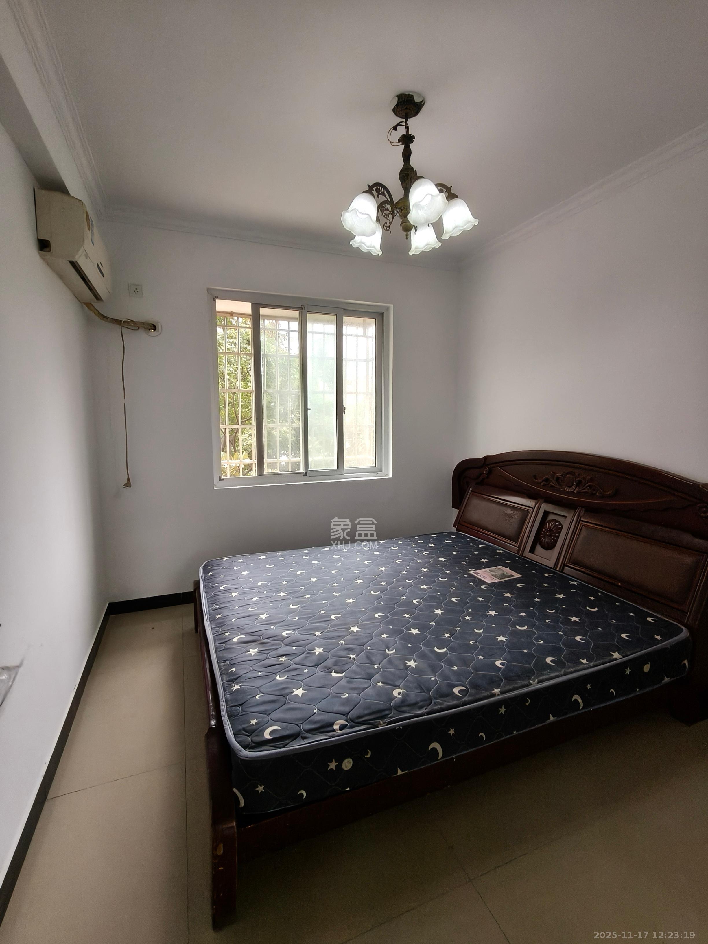 星城新宇黎锦苑 3室2厅2卫 2200.0元/月 星城新宇黎锦苑 3室2厅2卫 2200.0元/月室内图