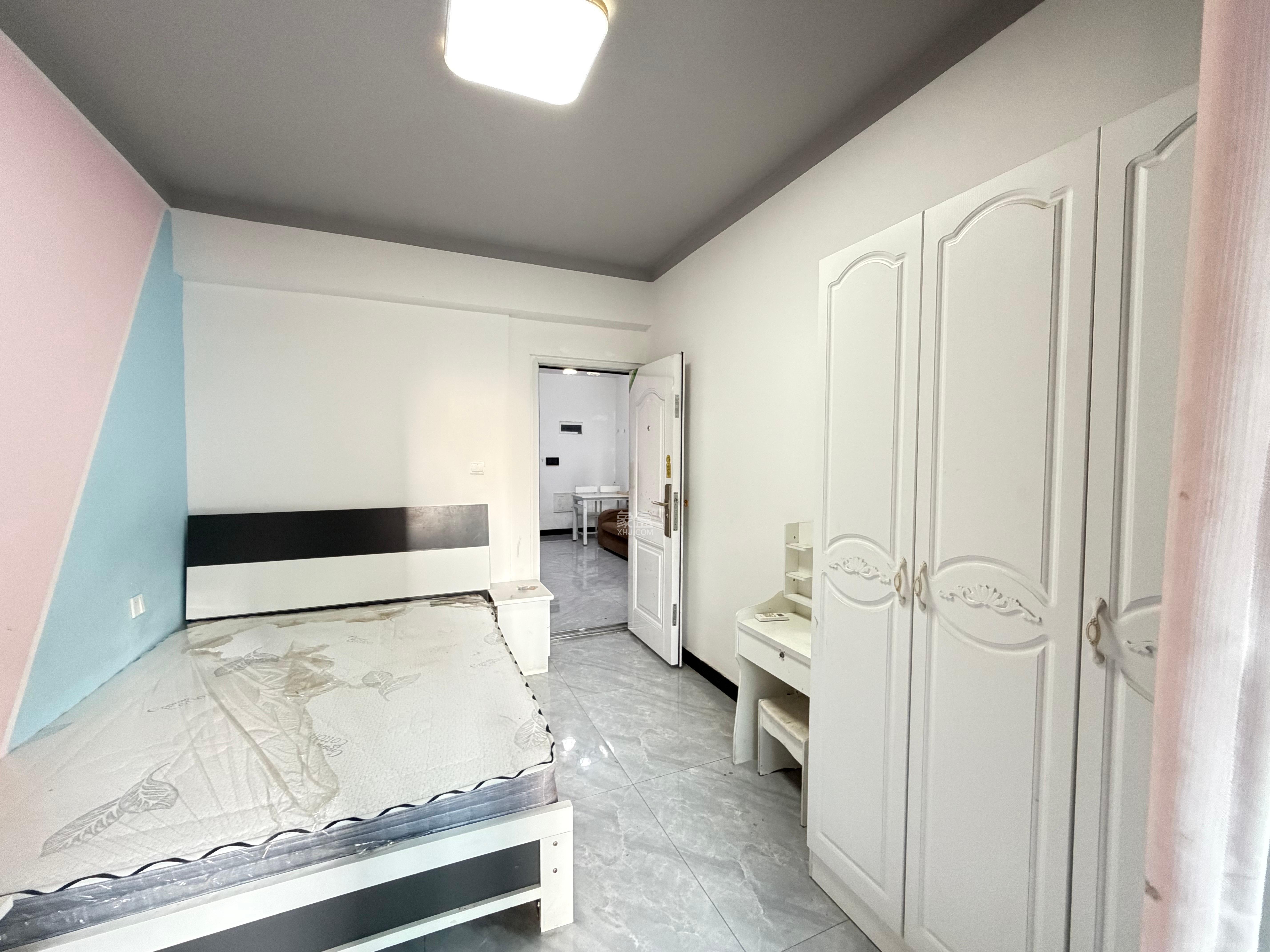 恒基凯旋门三期  2室1厅1卫    1500.0元/月室内图