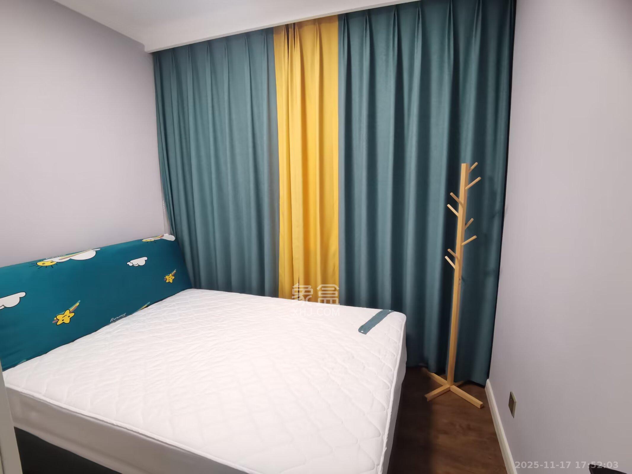 湖湘奥林匹克花园 3室2厅1卫 2600.0元/月 湖湘奥林匹克花园 3室2厅1卫 2600.0元/月室内图