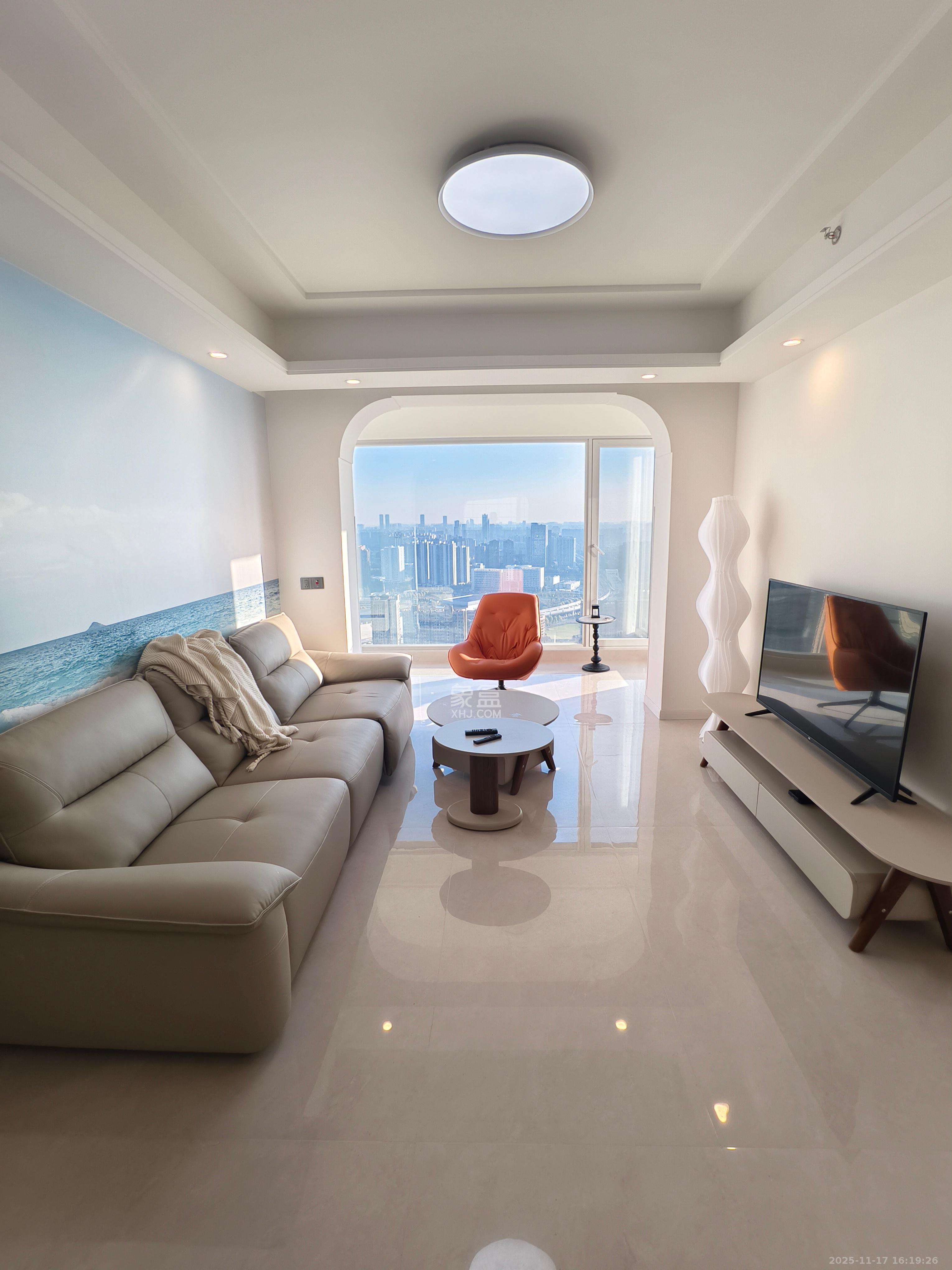 绿地V岛 3室2厅2卫 4000.0元/月 绿地V岛 3室2厅2卫 4000.0元/月室内图