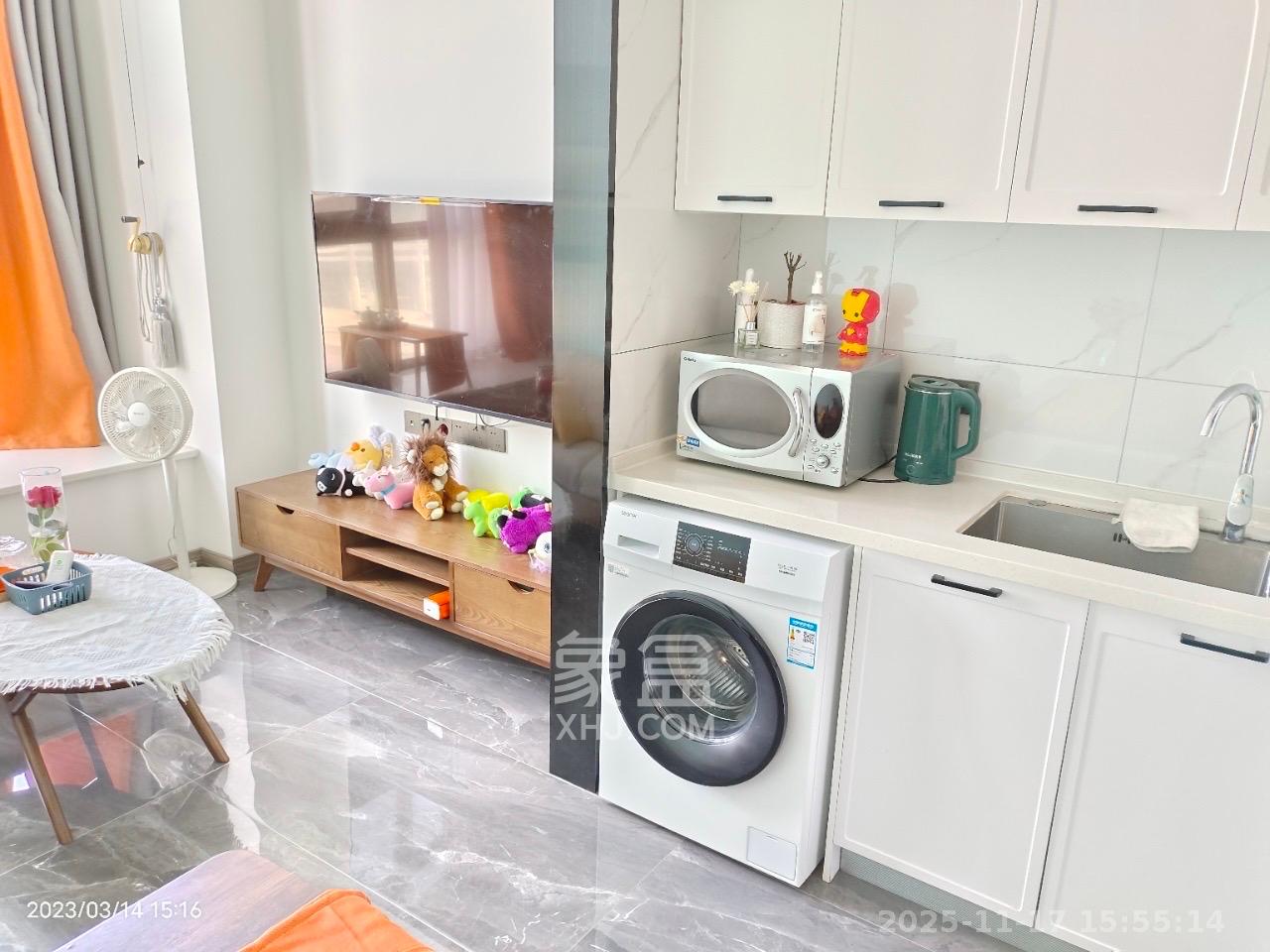 弘坤云寓 1室1厅1卫 2500.0元/月 弘坤云寓 1室1厅1卫 2500.0元/月室内图