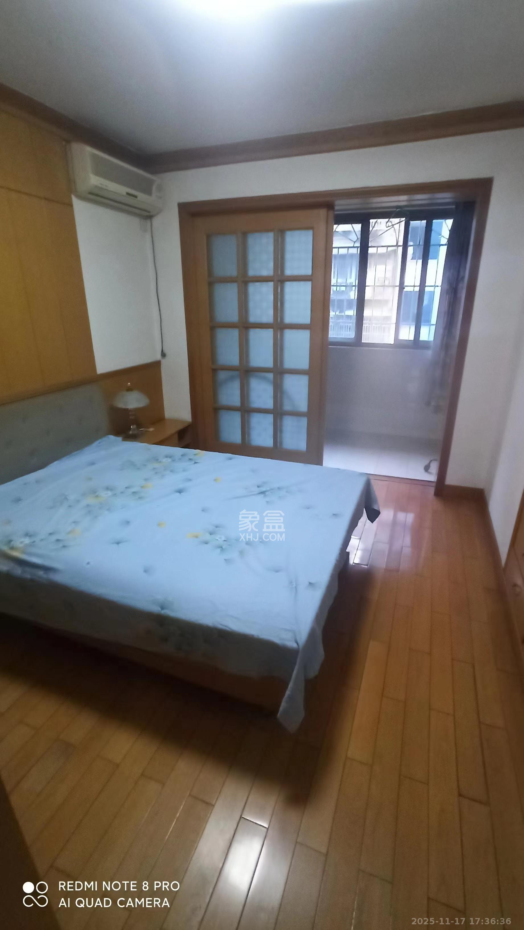 向韶村  3室1厅1卫    3000.0元/月室内图1