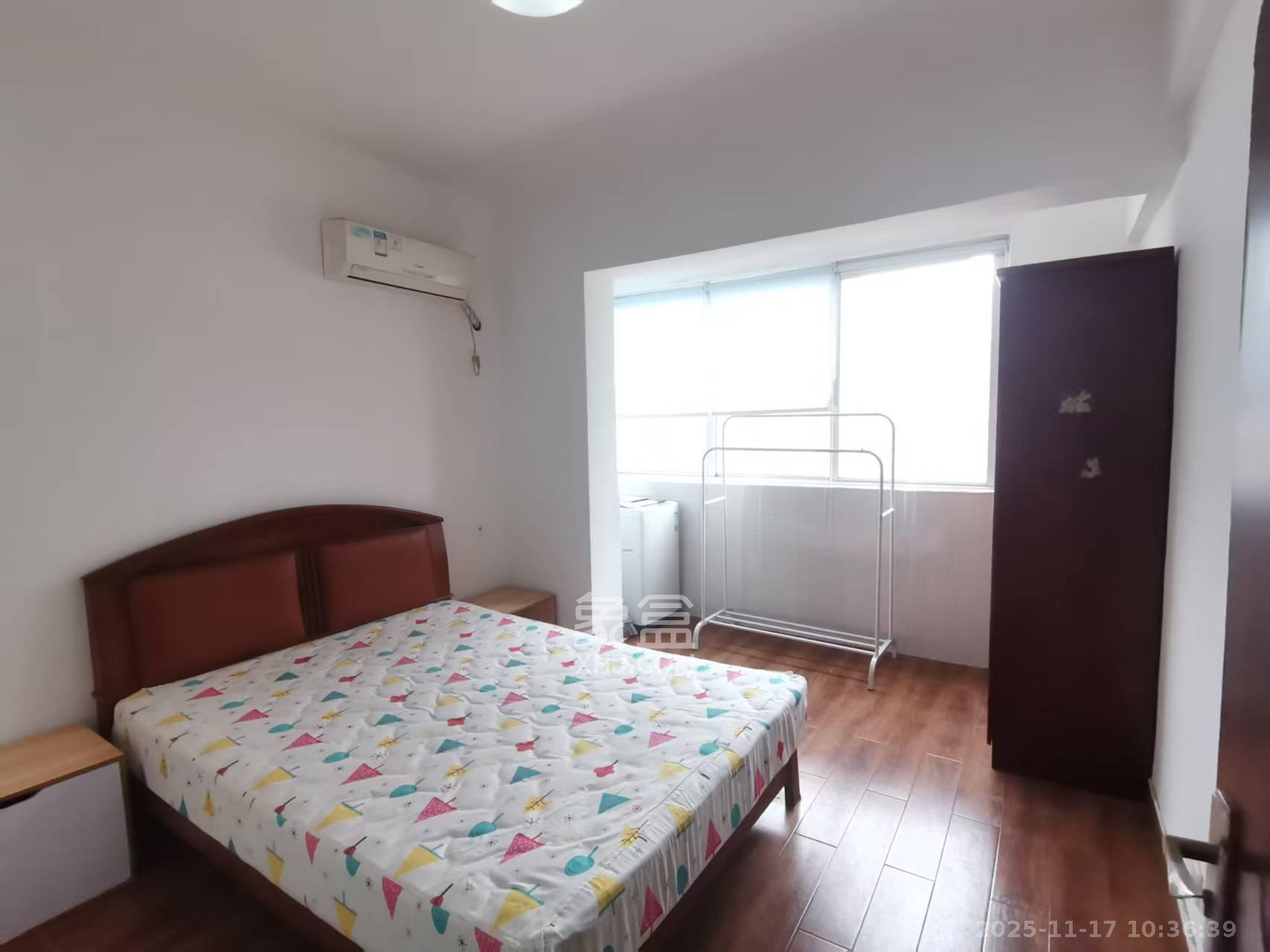 上河国际B座  1室1厅1卫    1600.0元/月室内图