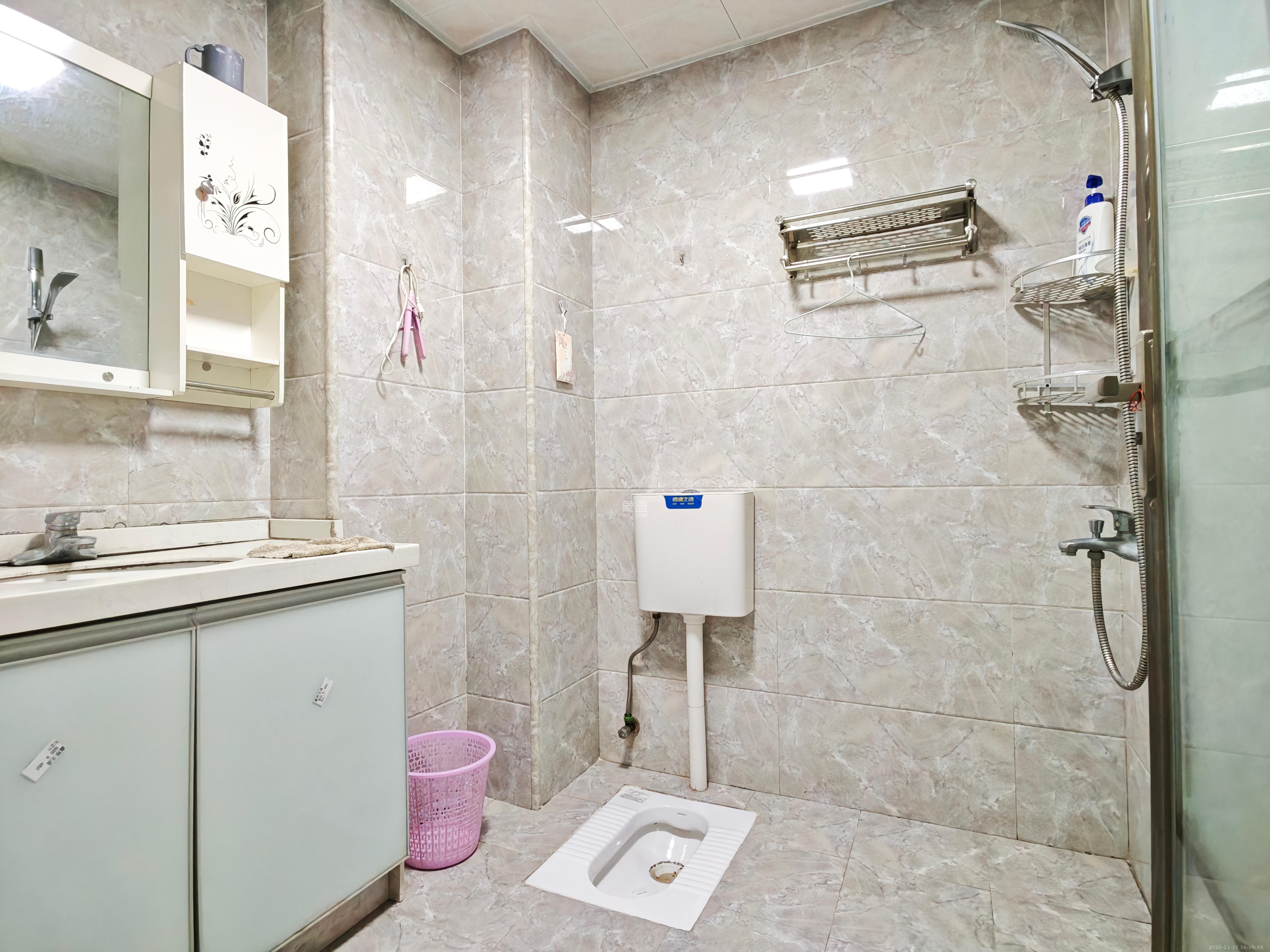 五矿万境水岸二期(五矿万境水岸和苑) 1室1厅1卫 1100.0元/月 五矿万境水岸二期(五矿万境水岸和苑) 1室1厅1卫 1100.0元/月室内图