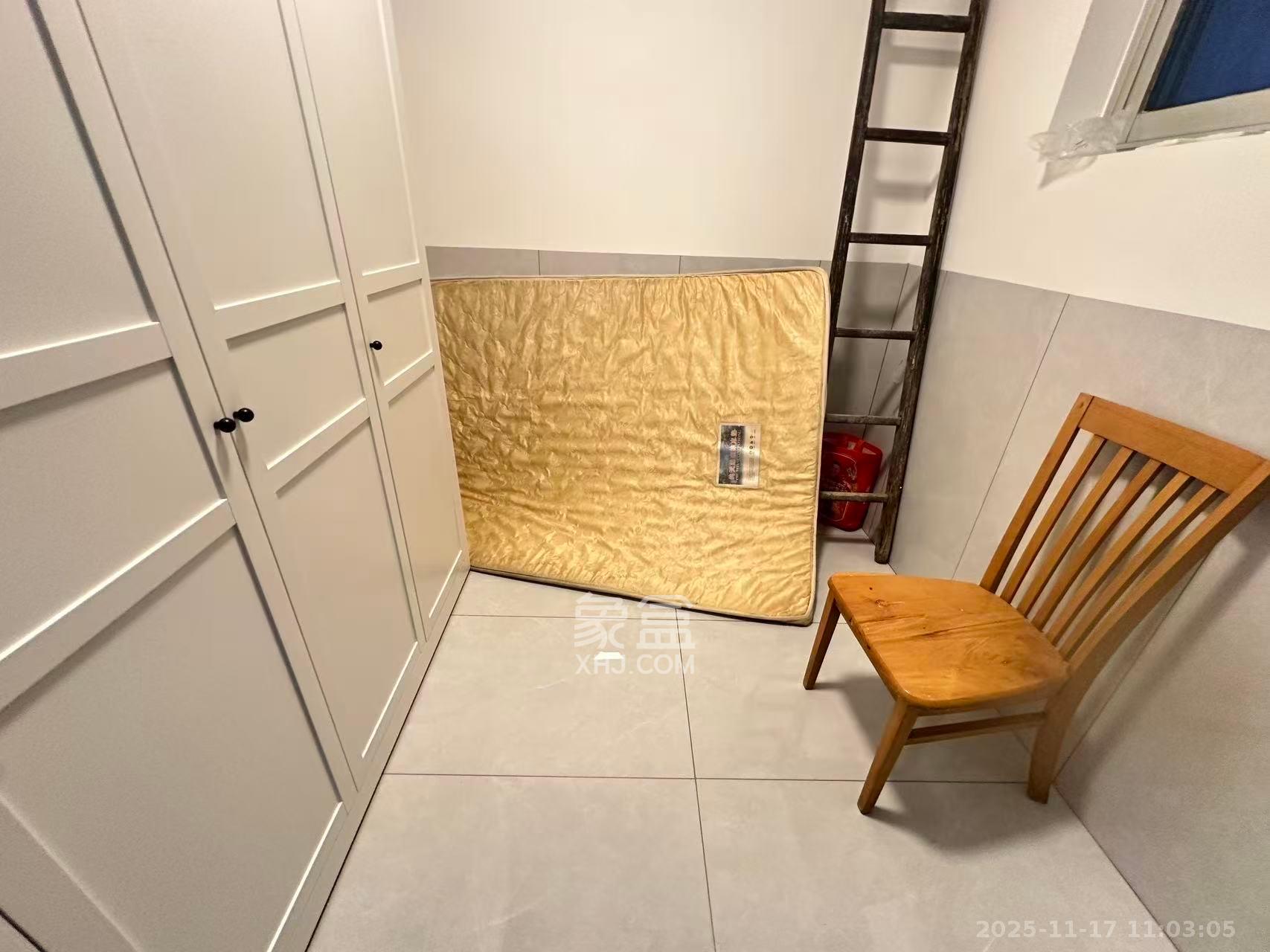 泉嘶井散盘 1室1厅1卫 1400.0元/月 泉嘶井散盘 1室1厅1卫 1400.0元/月室内图