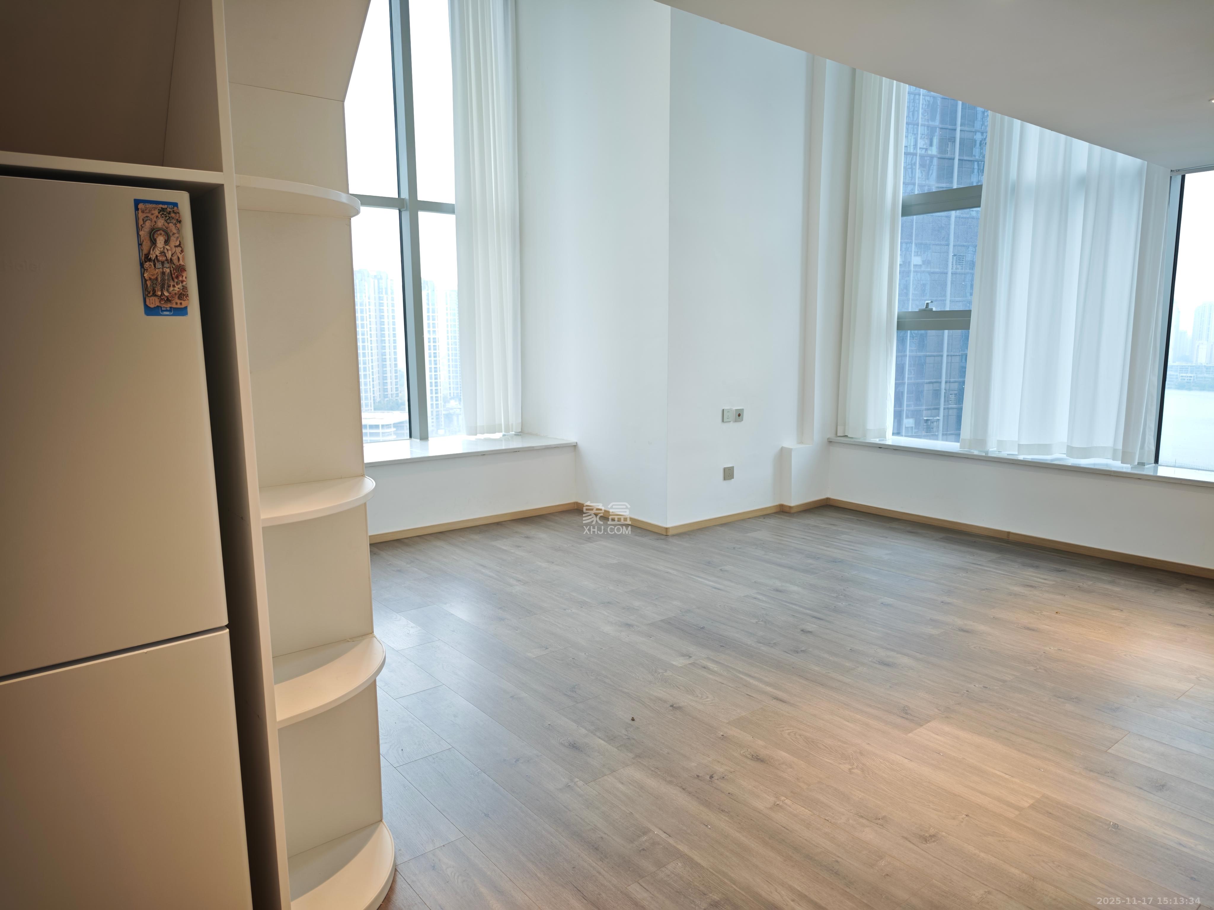 正荣梅溪紫阙台  2室2厅1卫    3800.0元/月