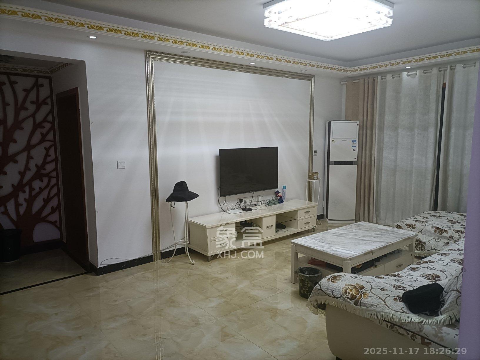 钰龙天下二期（钰龙佳园）  3室2厅2卫    2800.0元/月室内图