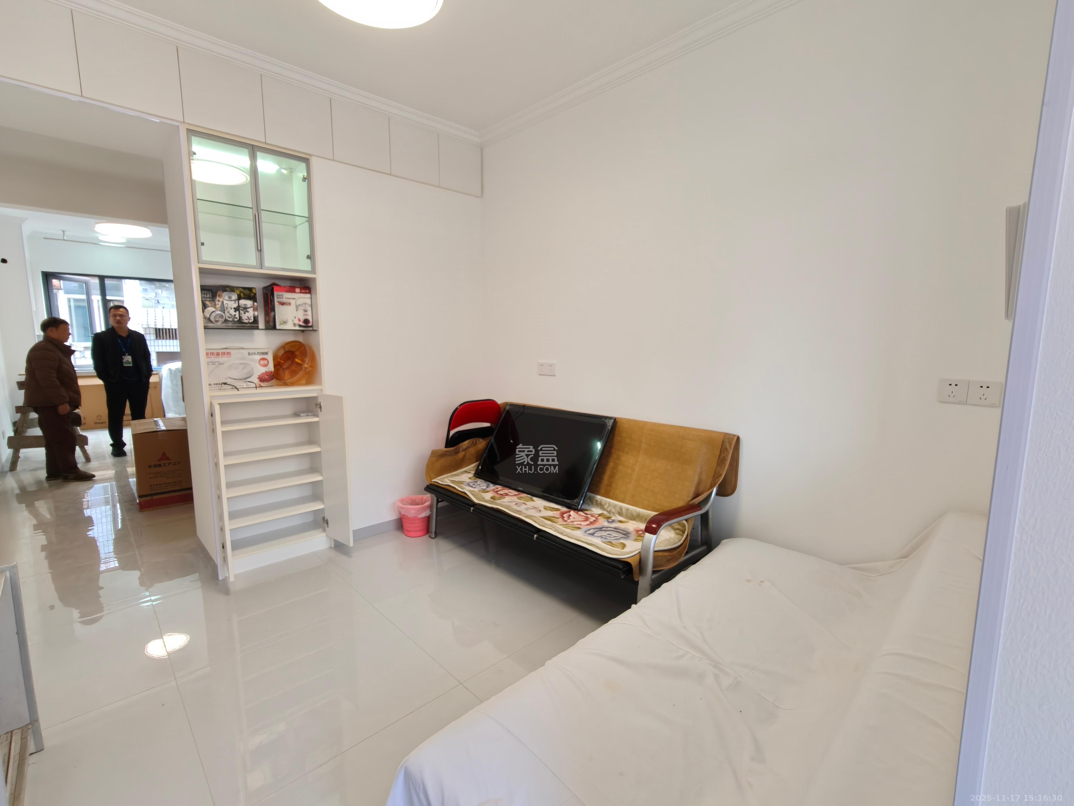 马益顺巷（永远里）散盘  1室1厅1卫    2200.0元/月