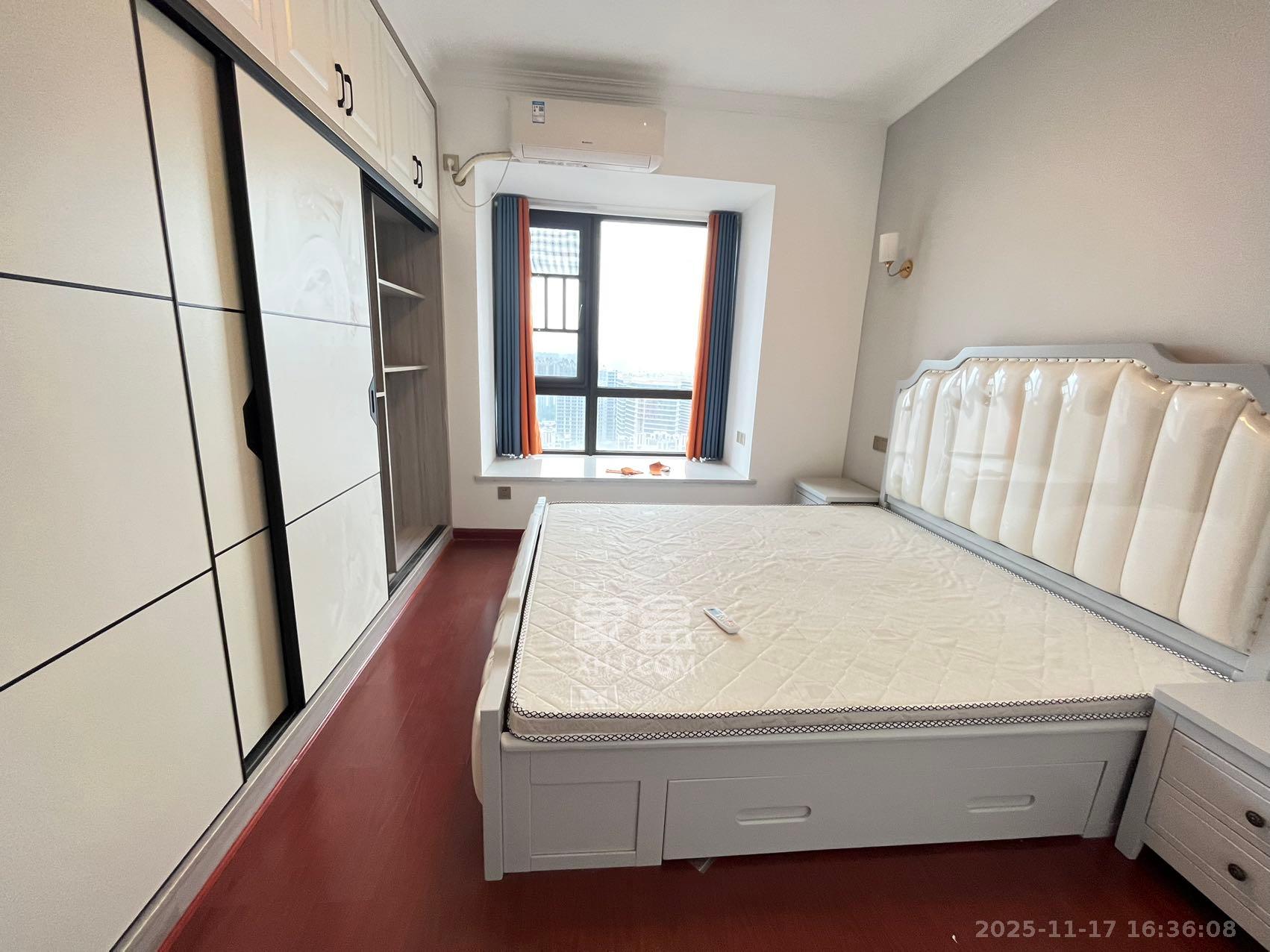 明昇壹城（明昇时代广场）二期  3室2厅2卫    3700.0元/月室内图