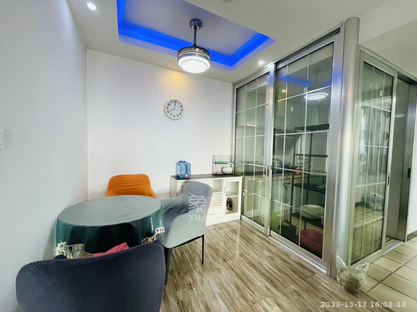 美的城三期 2室2厅1卫 1700.0元/月 美的城三期 2室2厅1卫 1700.0元/月室内图