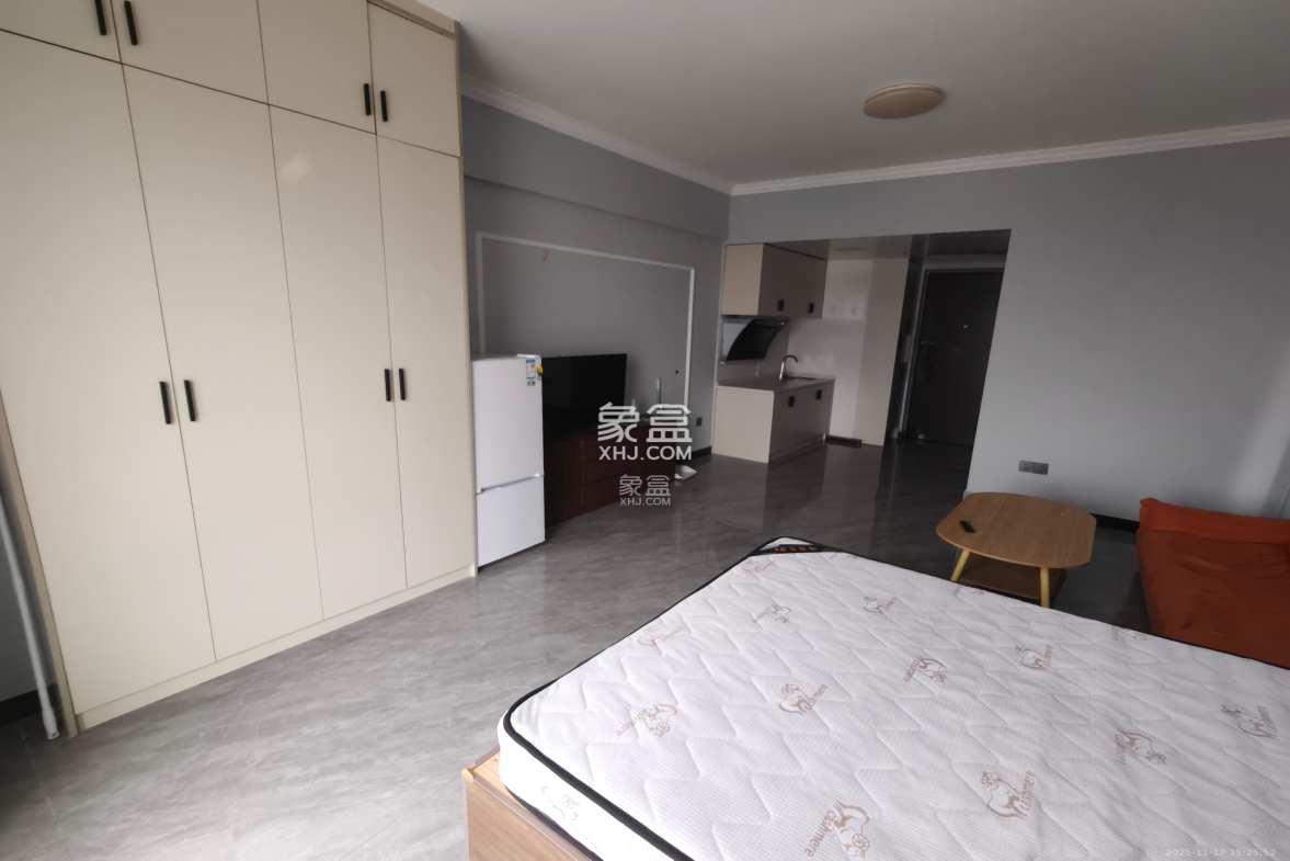 金科时代中心 1室1厅1卫 1300.0元/月 金科时代中心 1室1厅1卫 1300.0元/月室内图