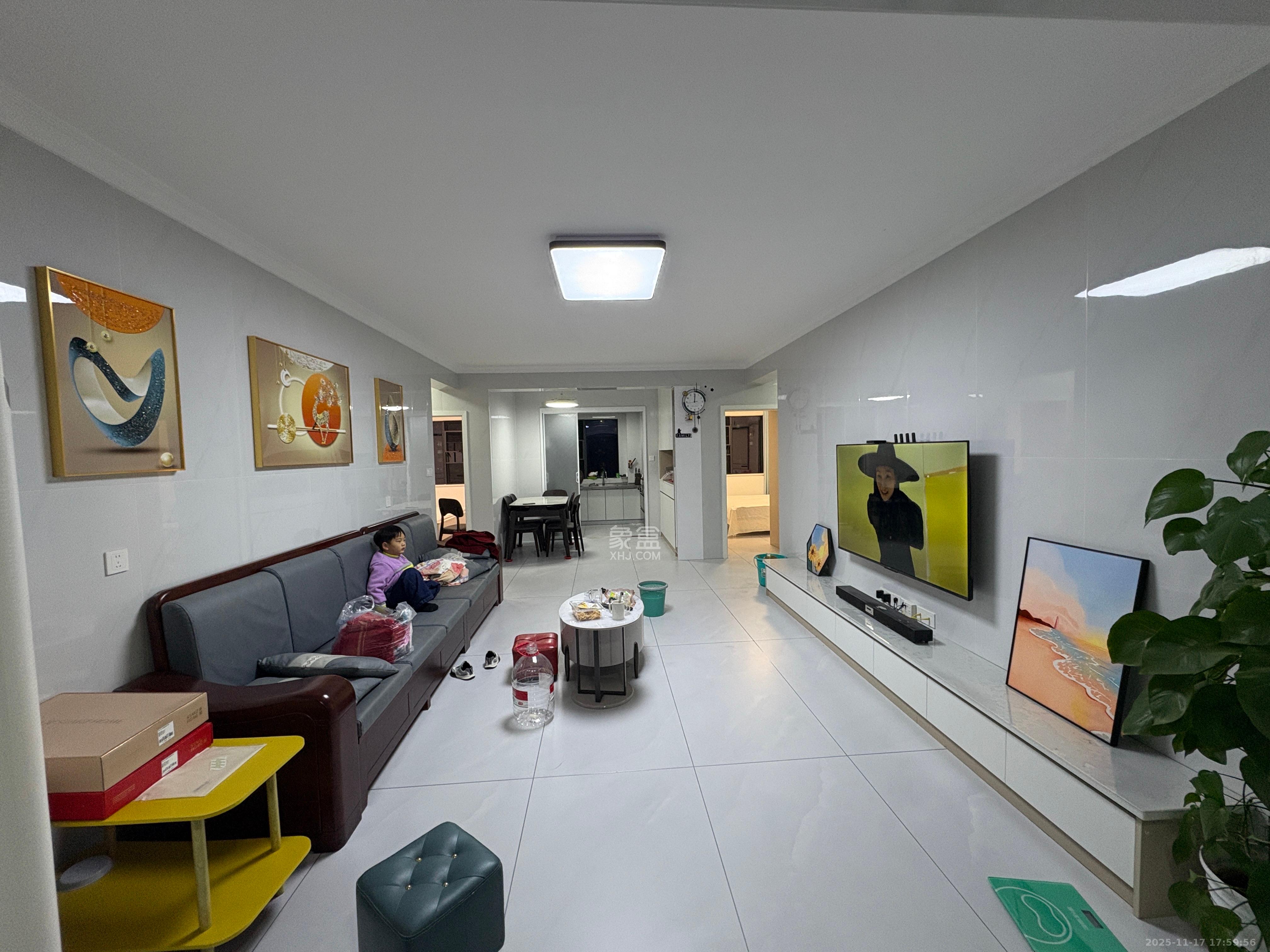 旭日嘉苑 3室2厅2卫 3400.0元/月 旭日嘉苑 3室2厅2卫 3400.0元/月室内图