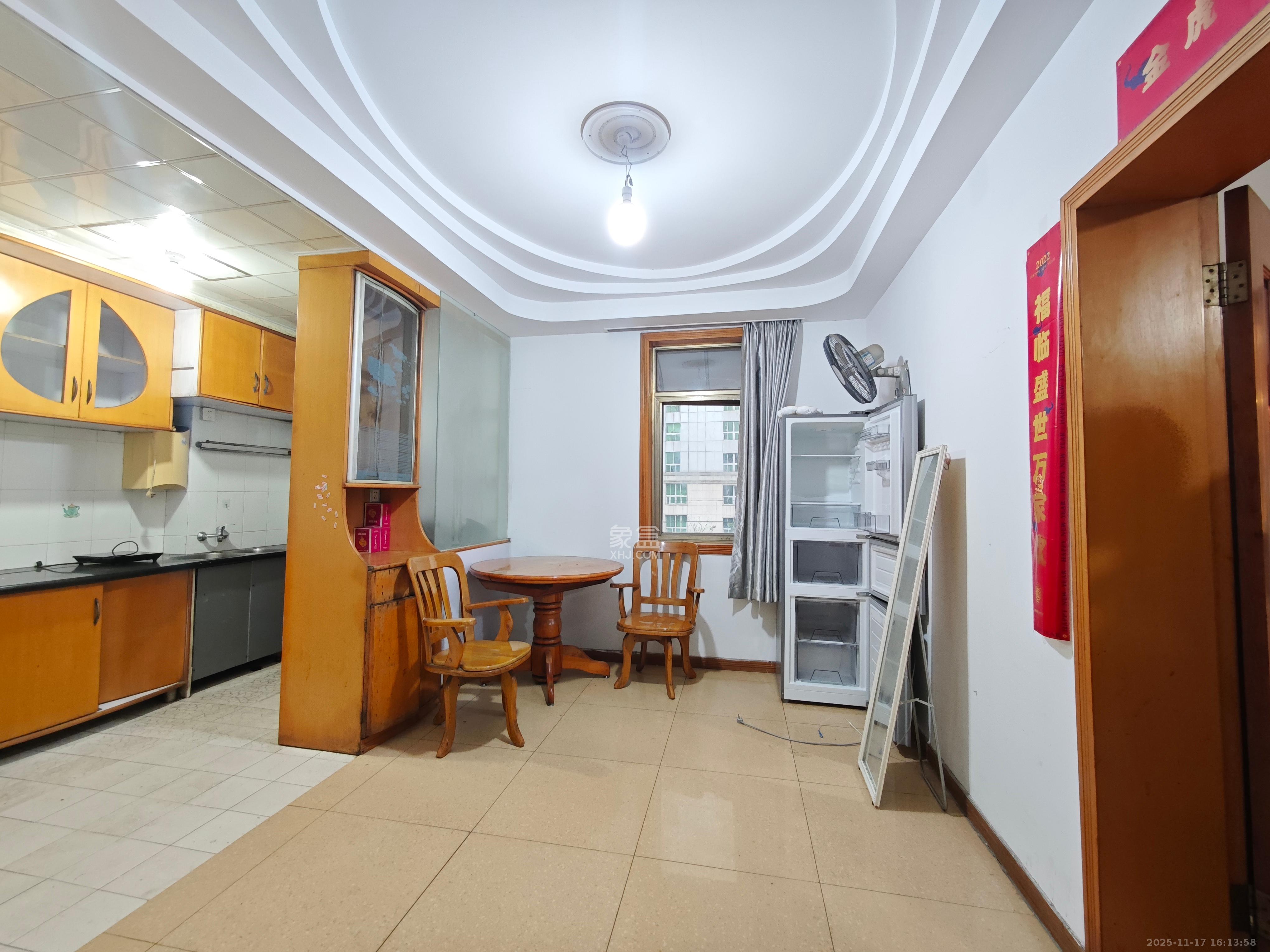 学宫街散盘  1室1厅1卫    1500.0元/月室内图