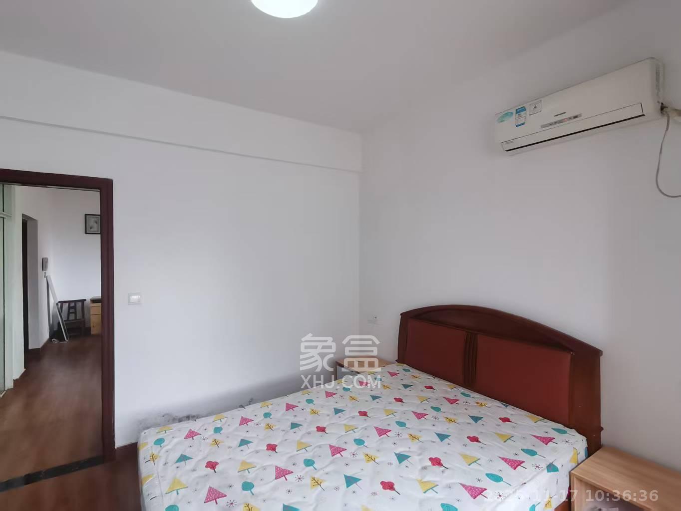 上河国际B座  1室1厅1卫    1600.0元/月室内图