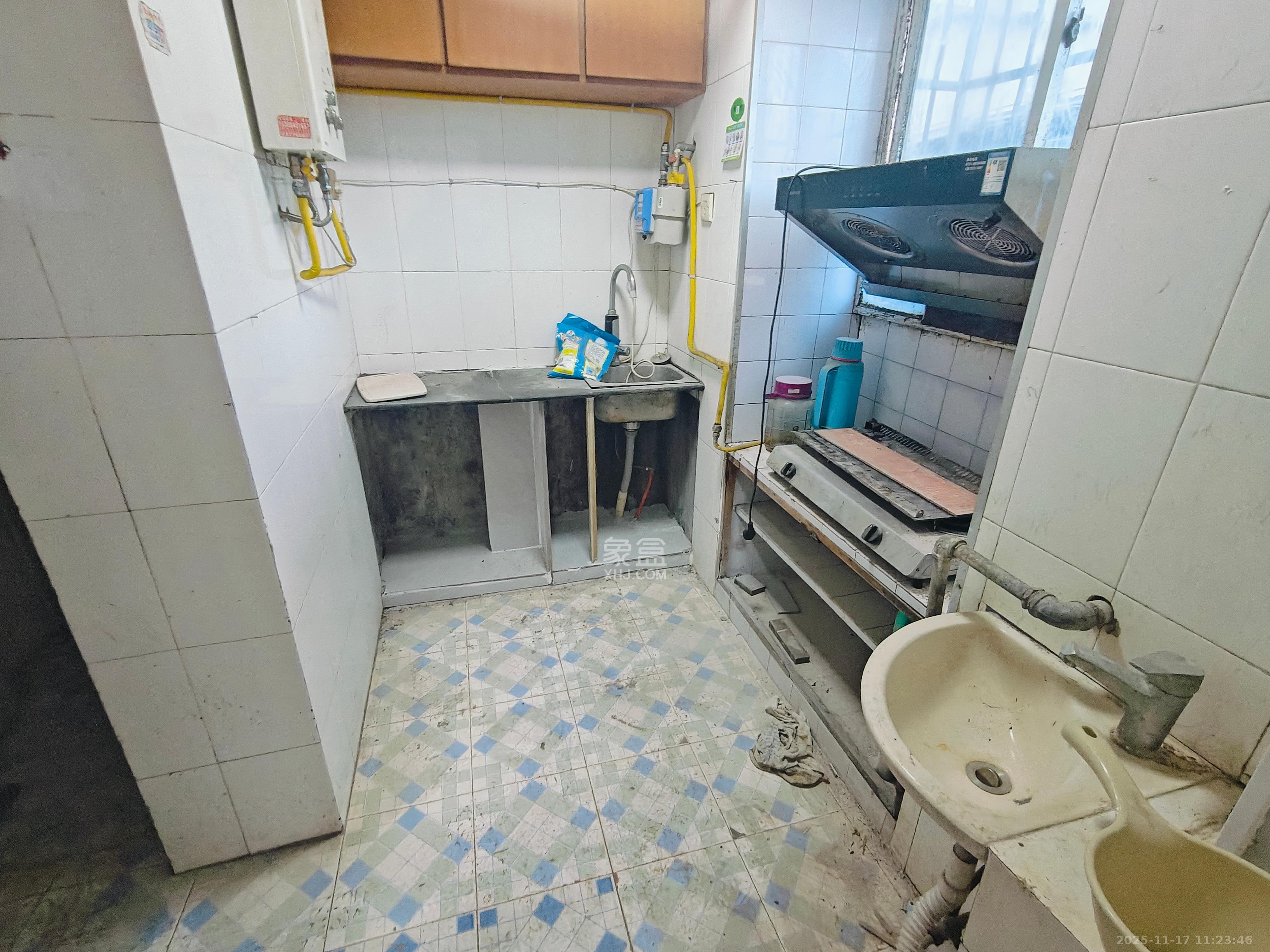 冯家湾  2室2厅1卫    1800.0元/月室内图