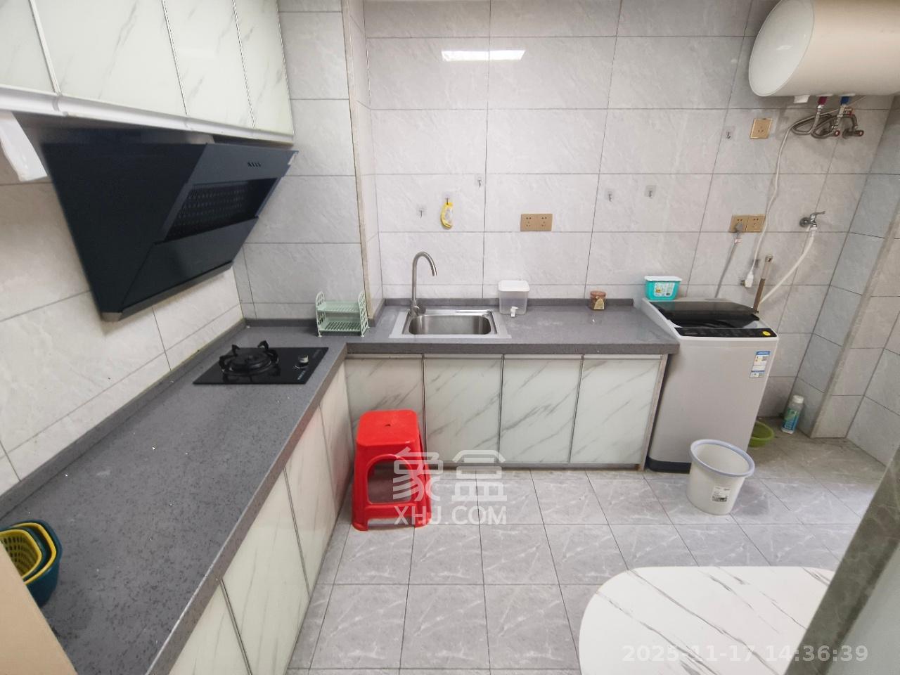 桥头家苑一期 1室1厅1卫 1000.0元/月 桥头家苑一期 1室1厅1卫 1000.0元/月室内图