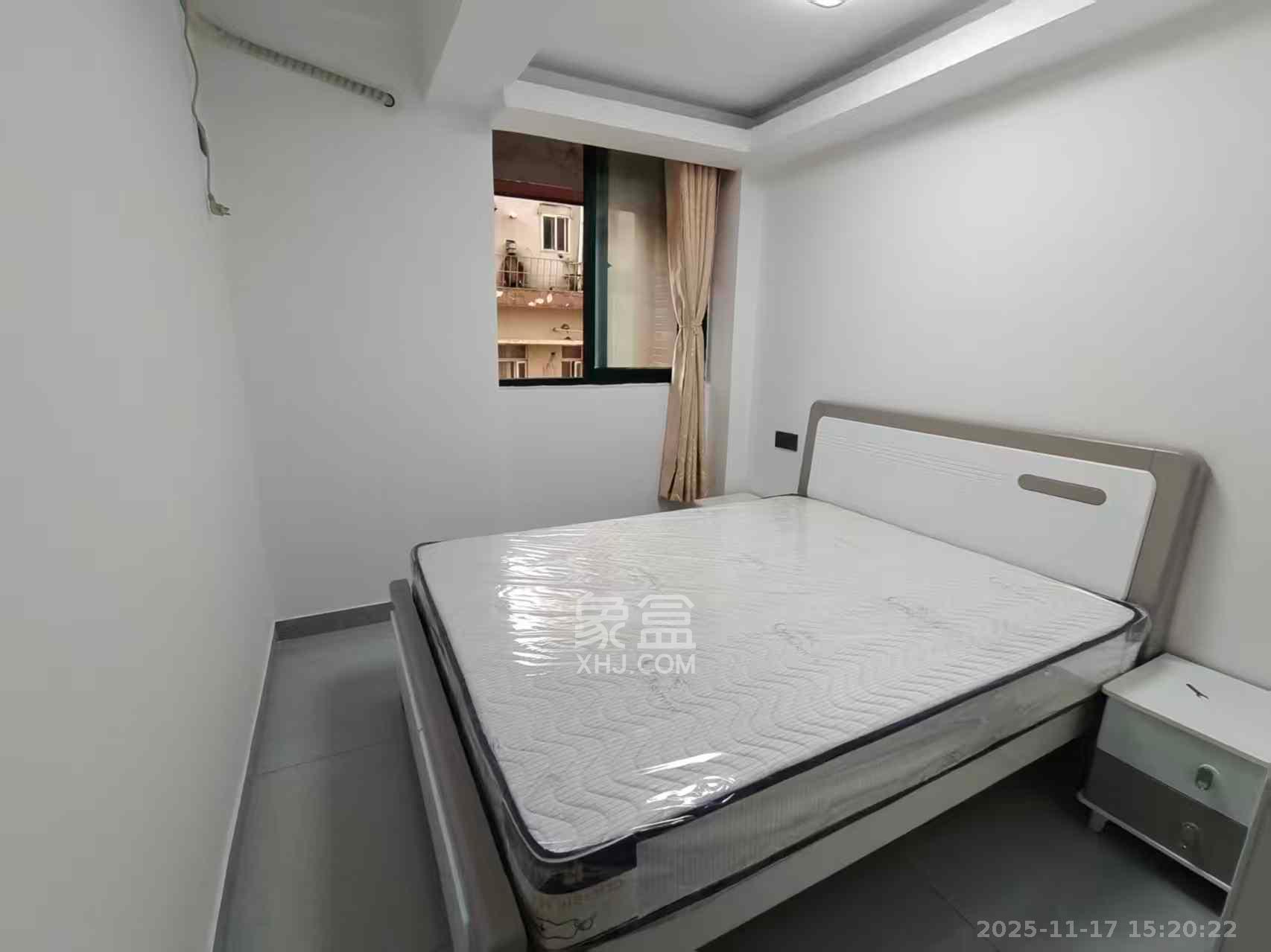 新青年公寓  1室1厅1卫    2200.0元/月