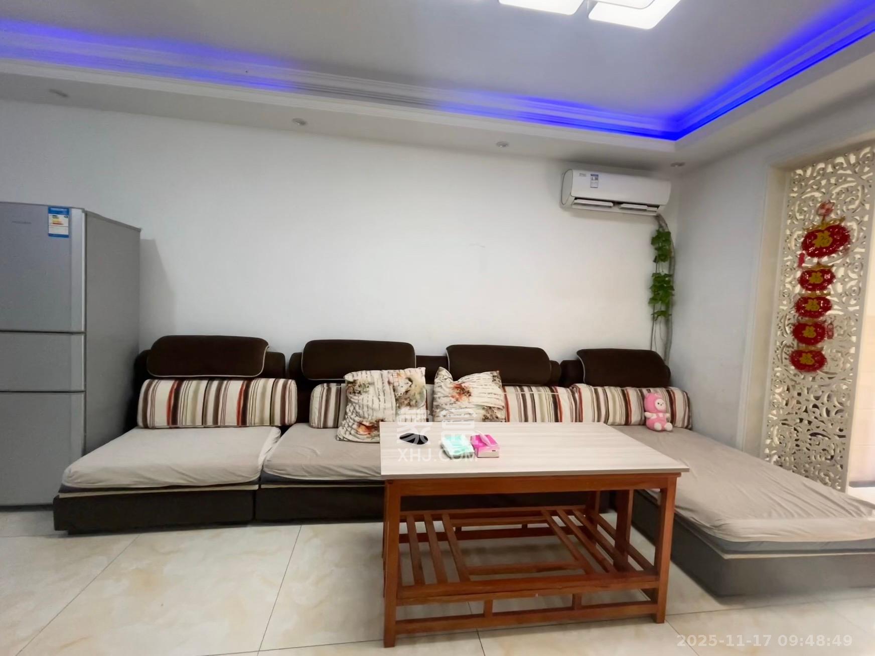 东方航标  2室1厅1卫    1800.0元/月室内图1