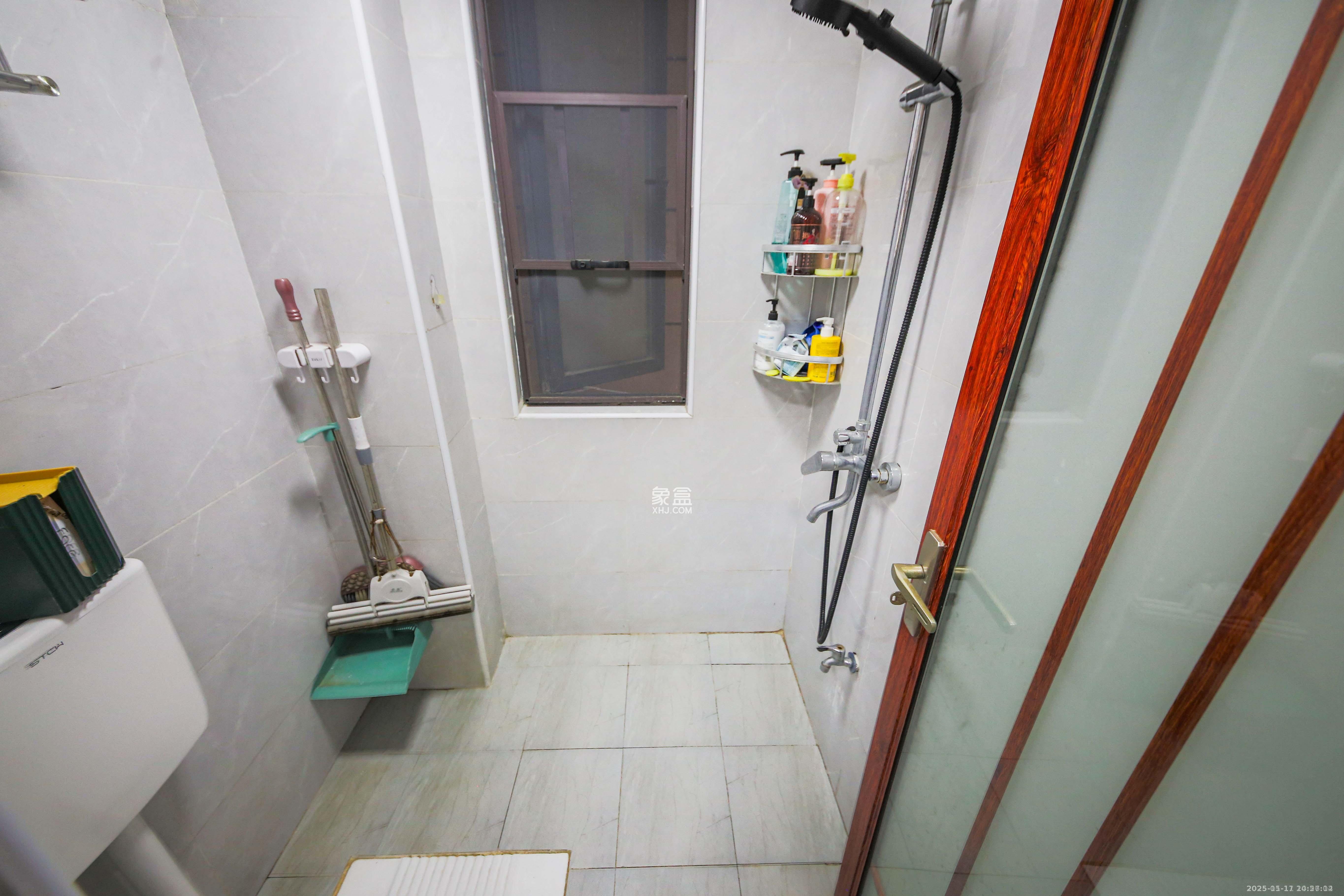 轻盐阳光CEO(轻盐雅苑)(轻奢时代)  3室2厅1卫    2500.0元/月室内图