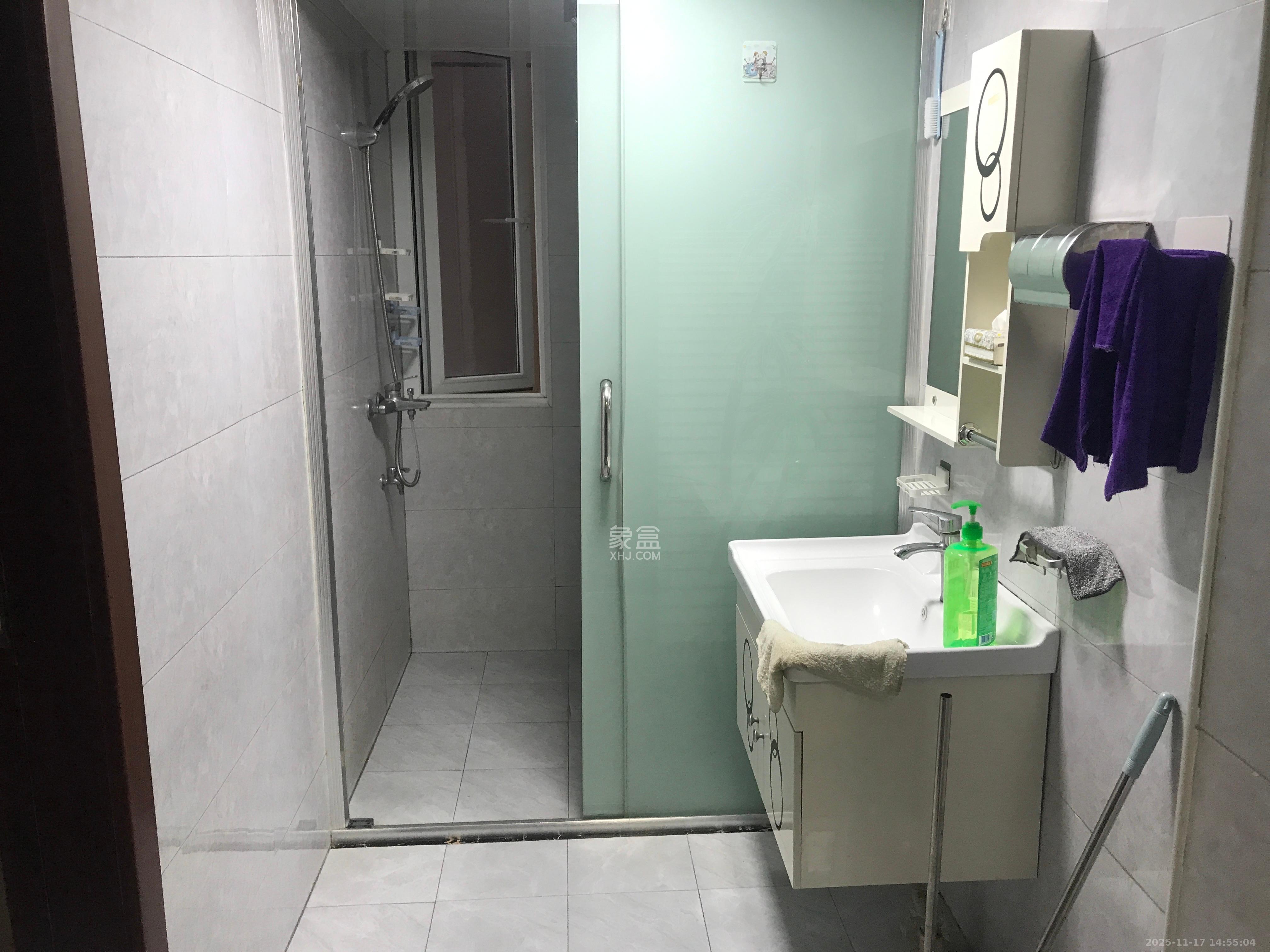 朝正美苑  1室0厅0卫    2000.0元/月室内图