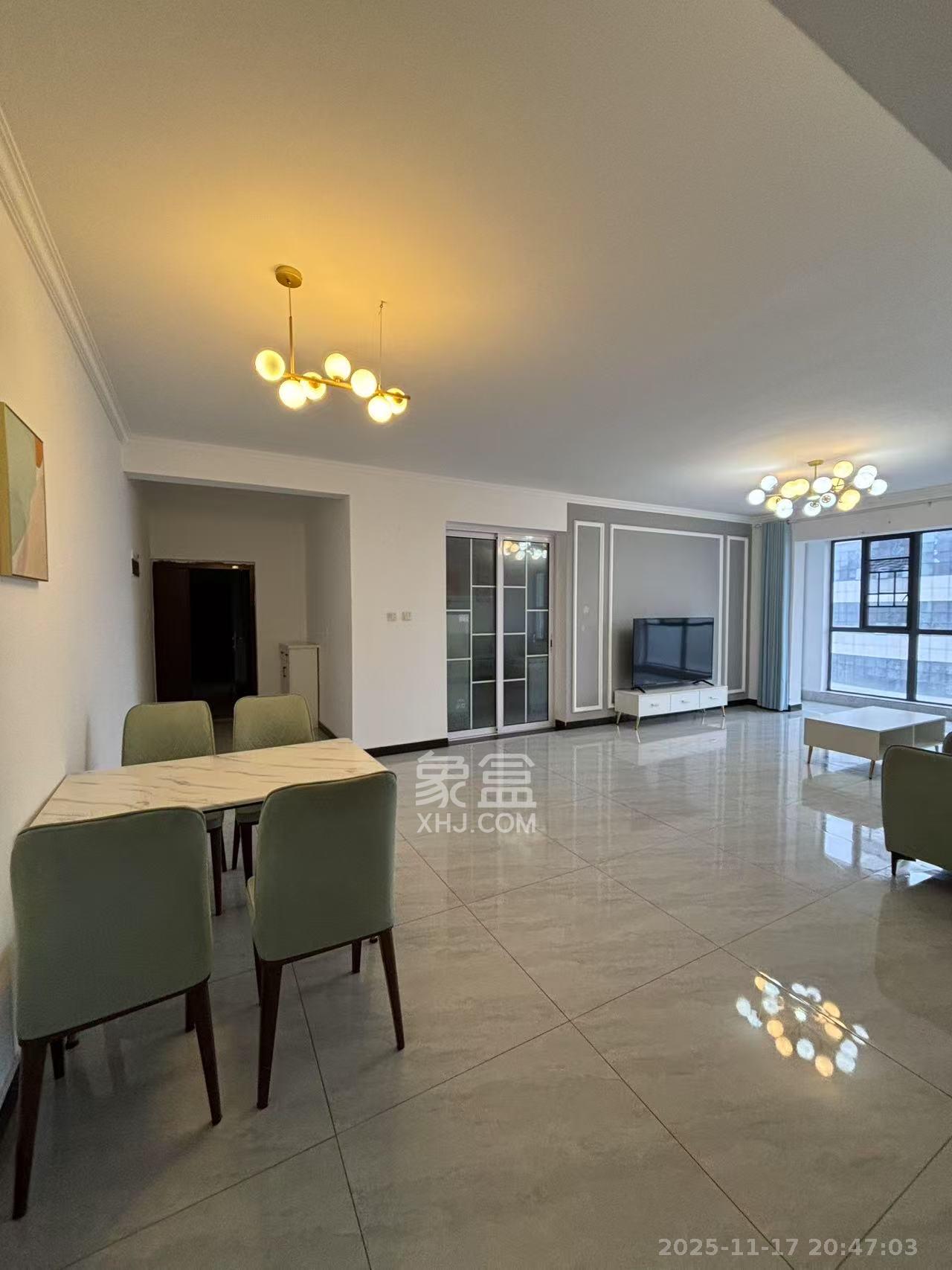 沃家苑 1室0厅0卫 2500.0元/月 沃家苑 1室0厅0卫 2500.0元/月室内图