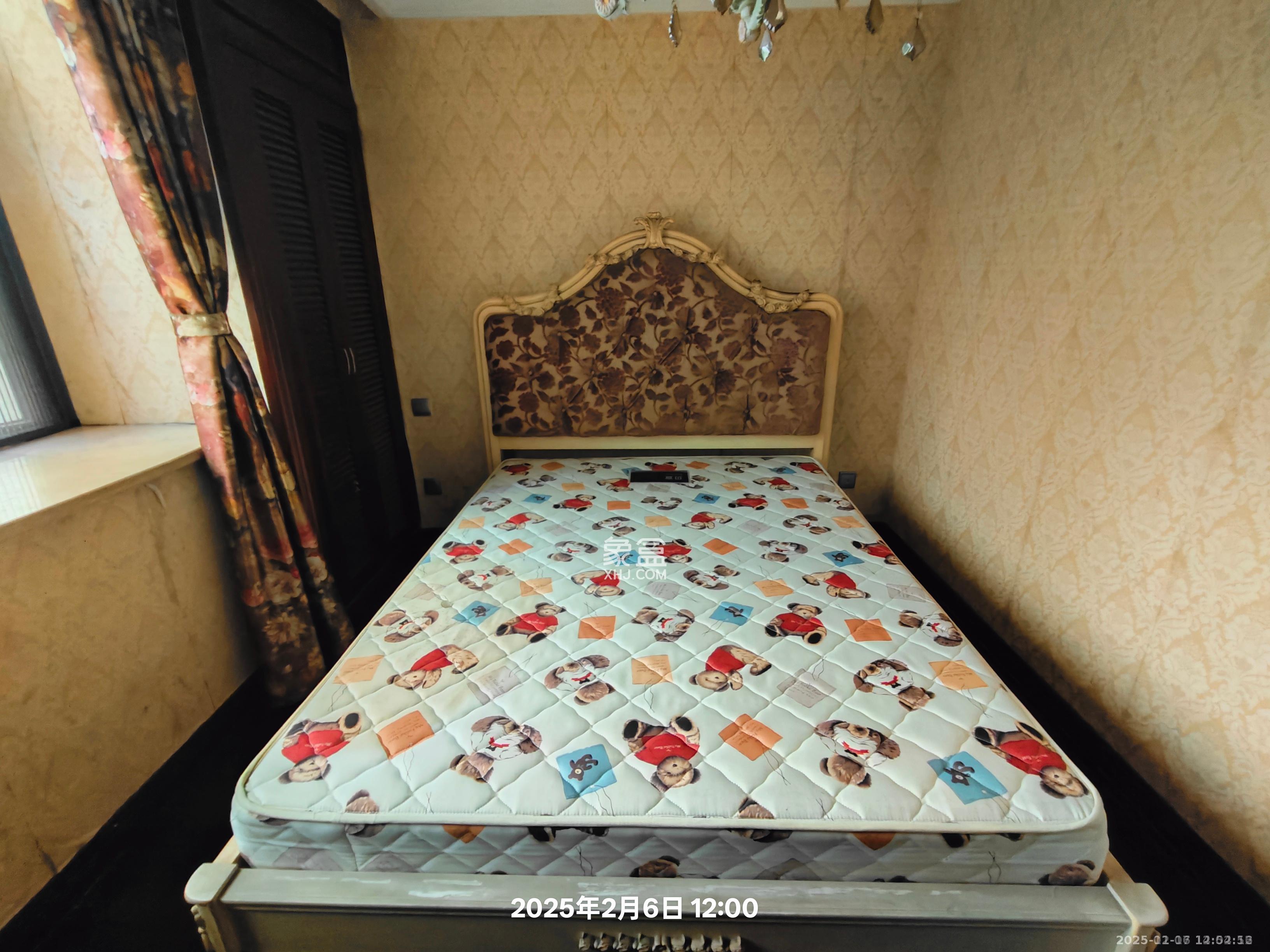 沁园春御院  1室1厅1卫    1600.0元/月室内图