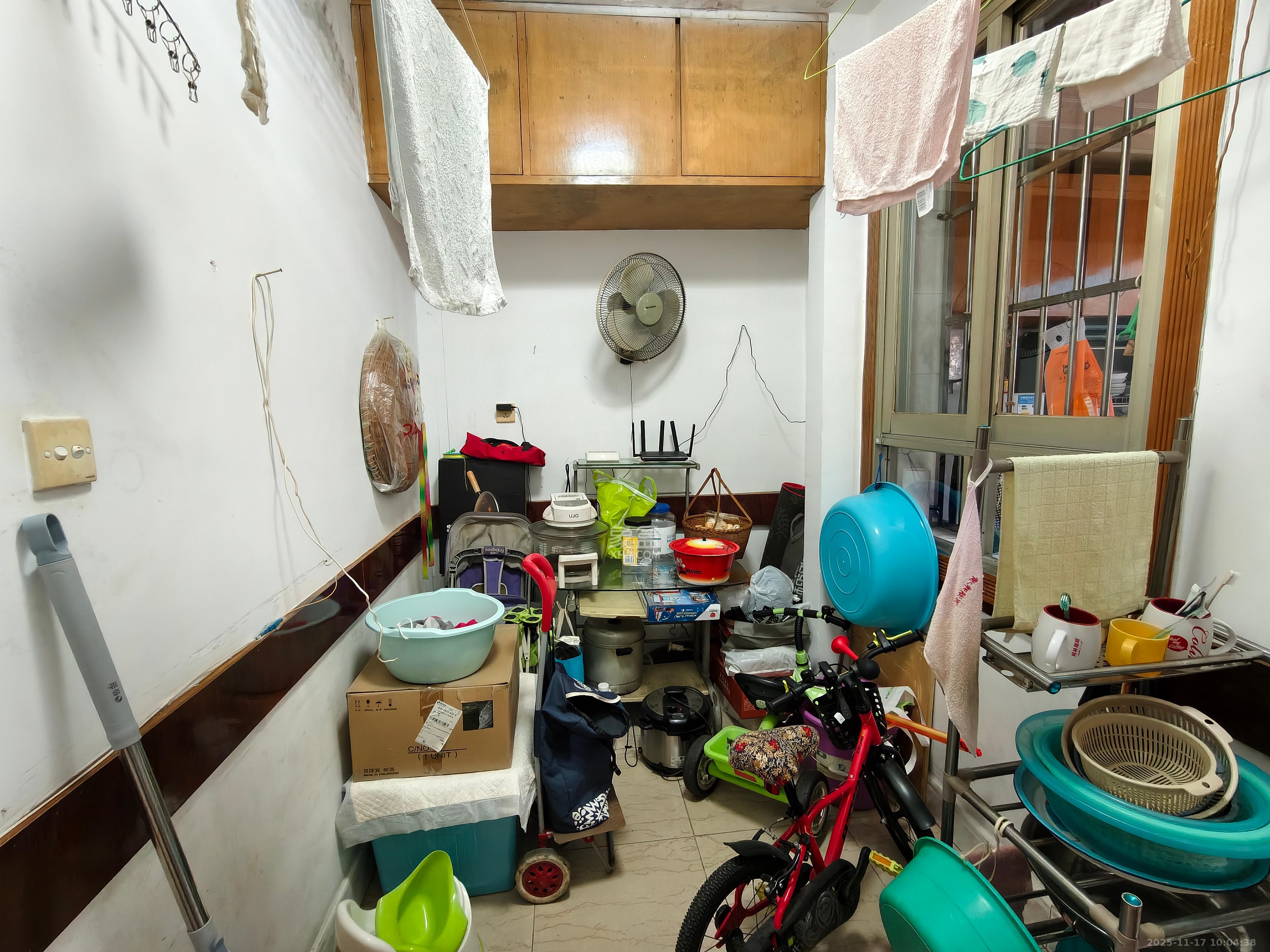 茅亭子  2室2厅1卫    2200.0元/月